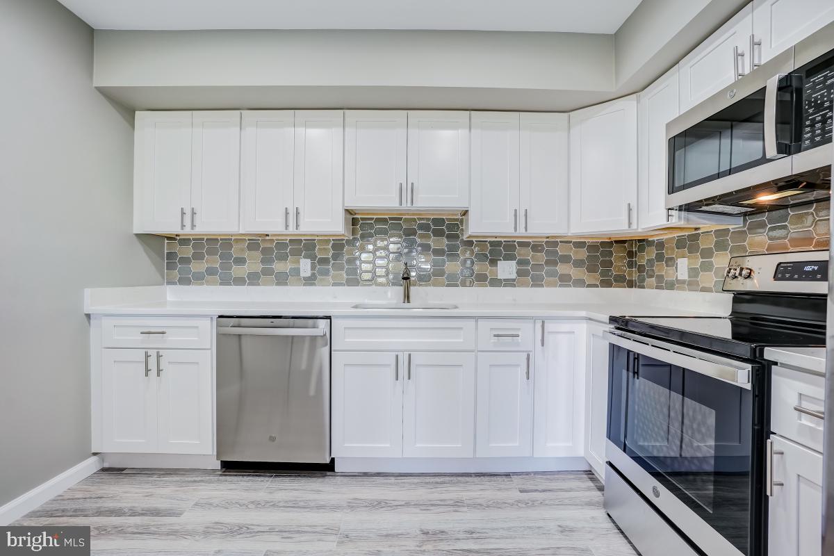 STEVENSON VILLAGE - Residential