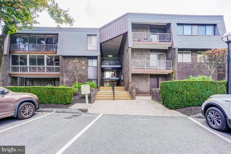 WELCOME HOME! STUNNING FULLY RENOVATED TWO BEDROOM HOME IN STEVENSON VILLAGE.  NEW FLOORING, NEW PAINT, NEW APPLIANCES, NEW BATHROOM. THE LAYOUT INCLUDES OPEN LIVING- DINING AREA, CUSTOM KITCHEN, TWO BEDROOMS, FLEXIBLE DEN/OFFICE SPACE,ONE BATHROOM, PRIVATE LAUNDRY ROOM, AND OVER-SIZED WALK-IN CLOSET. CUSTOM KITCHEN FEATURES  QUARTZ COUNTERS, STAINLESS APPLIANCES, RECESSED LIGHTING, HANDMADE ITALIAN  BACK-SPLASH, AND KITCHEN PENINSULA WITH SEATING. LIVING AND DINING AREA FEATURE BRAND NEW FLOORING, CUSTOM LIGHTING, AND UPDATED MOLDING IN AN OPEN FLOOR PLAN SPACE WITH SLIDING GLASS DOORS OPENING TO A GIANT PRIVATE PATIO. BEDROOMS ONE AND TWO OFFER NEW PAINT AND FLOORING WITH FLOOR TO CEILING CLOSET SPACE. THE BATHROOM HAVE BEEN TOTALLY UPDATED WITH CUSTOM TILE, VANITIES, LIGHTING AND MORE!!!! CONDO FEE INCLUDES DOOR TO DOOR DAILY TRASH PICK UP, SNOW REMOVAL AND GORGEOUS COMMUNITY POOL! ADDITIONAL STORAGE IN BASEMENT OF BUILDING. SCHEDULE YOUR SHOWING TODAY! DO NOT MISS THIS CONDO!