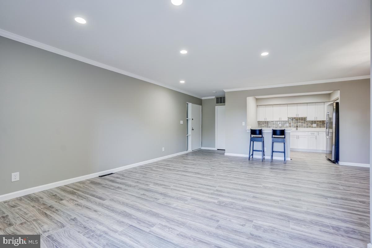 STEVENSON VILLAGE - Residential