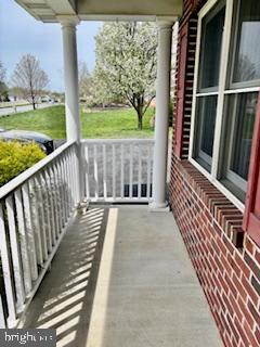 1926 CLYDESDALE DRIVE