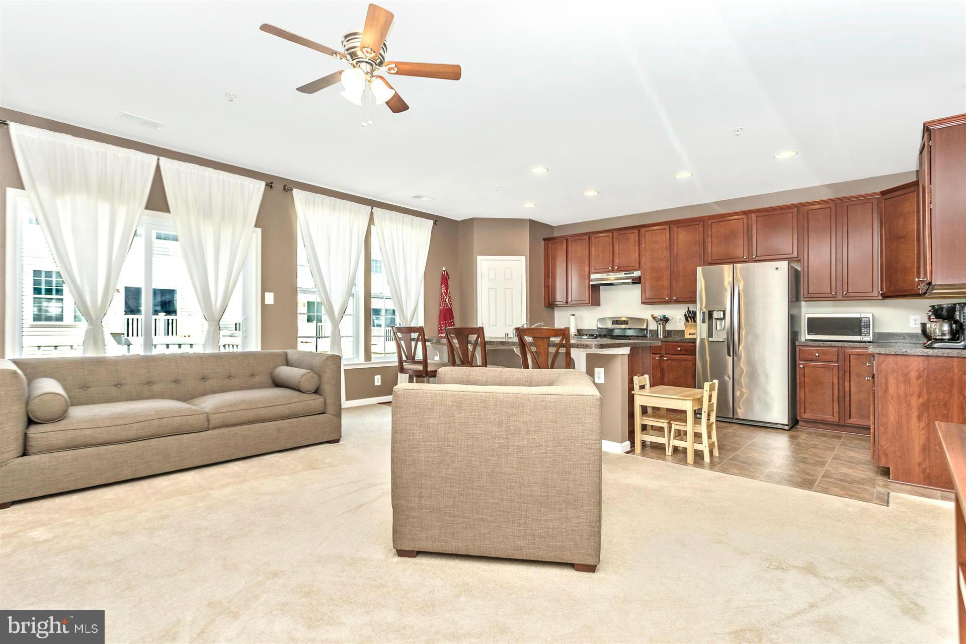 MISSION PLACE - Residential