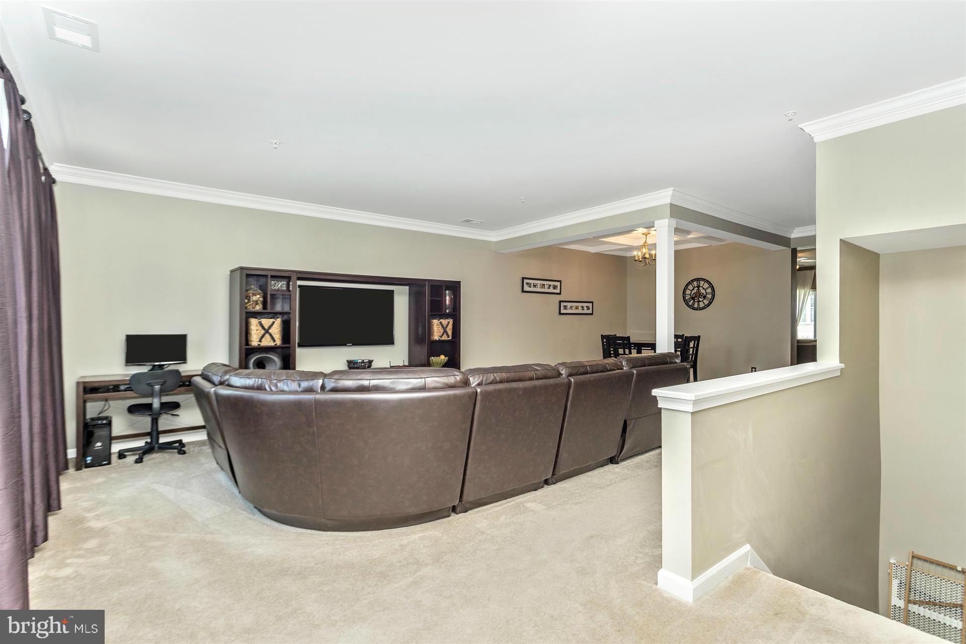 MISSION PLACE - Residential