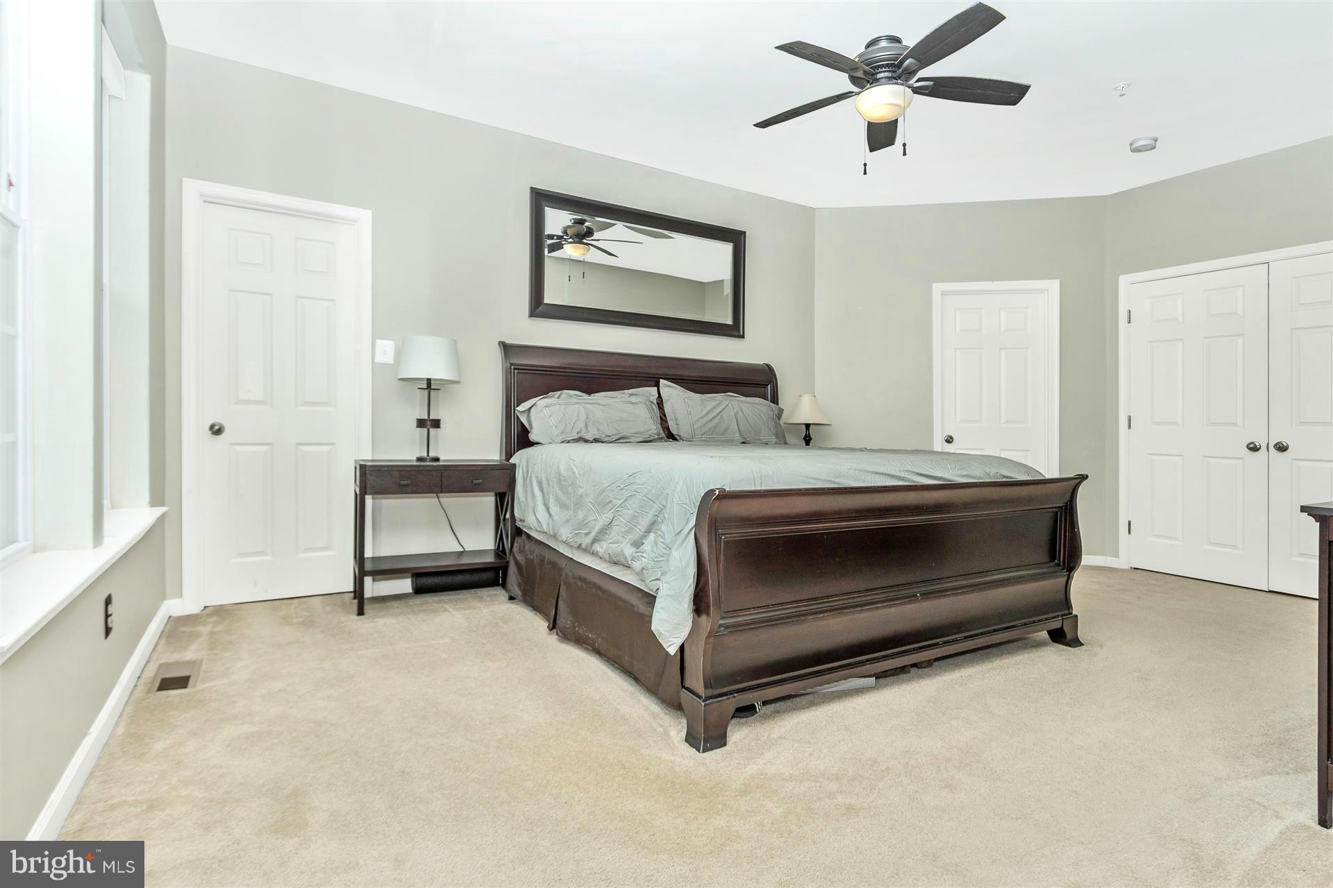 MISSION PLACE - Residential