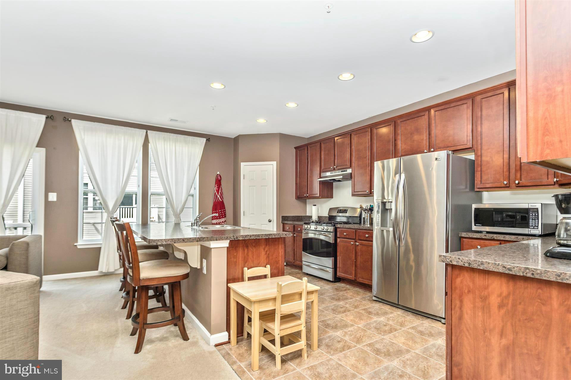 MISSION PLACE - Residential