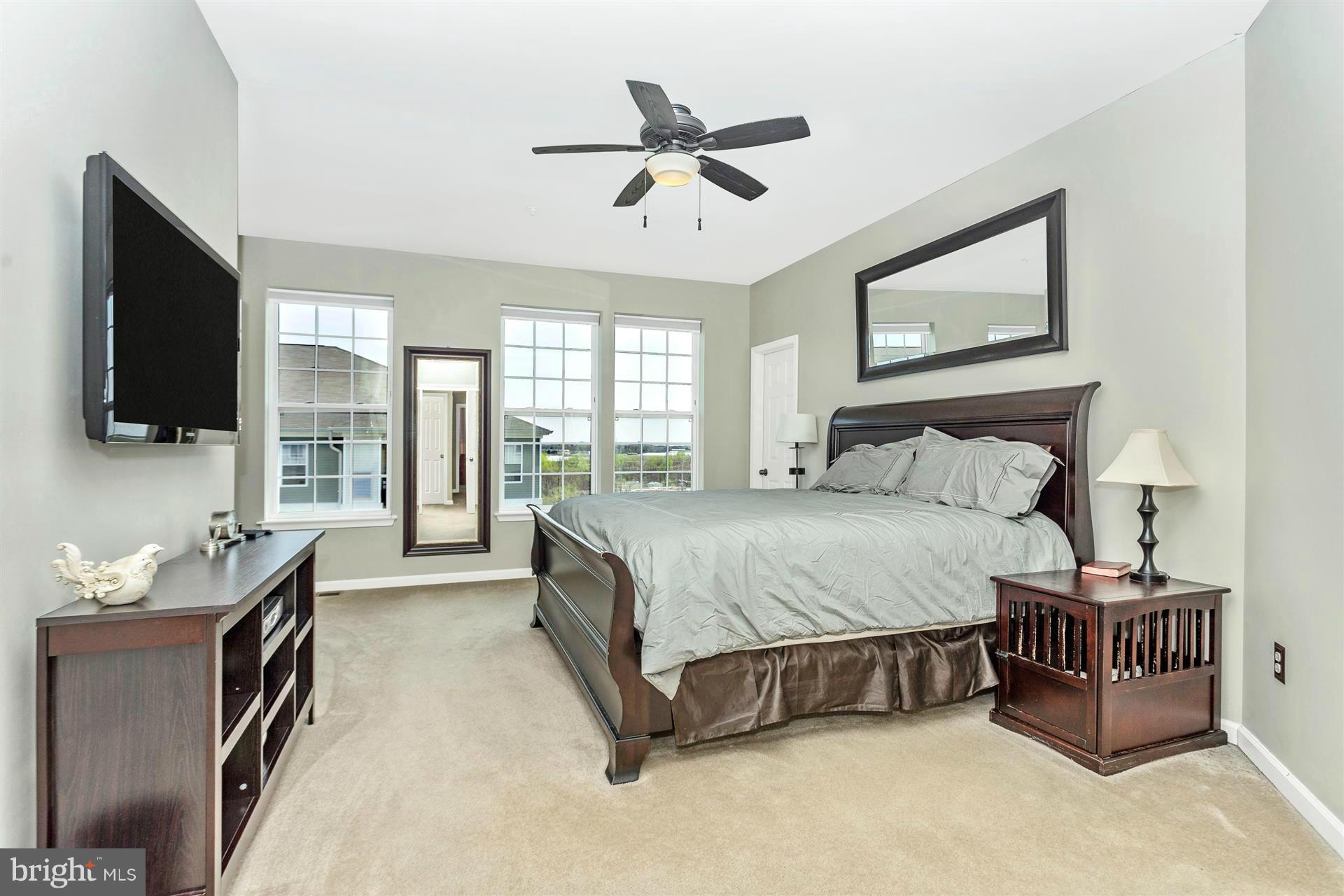 MISSION PLACE - Residential