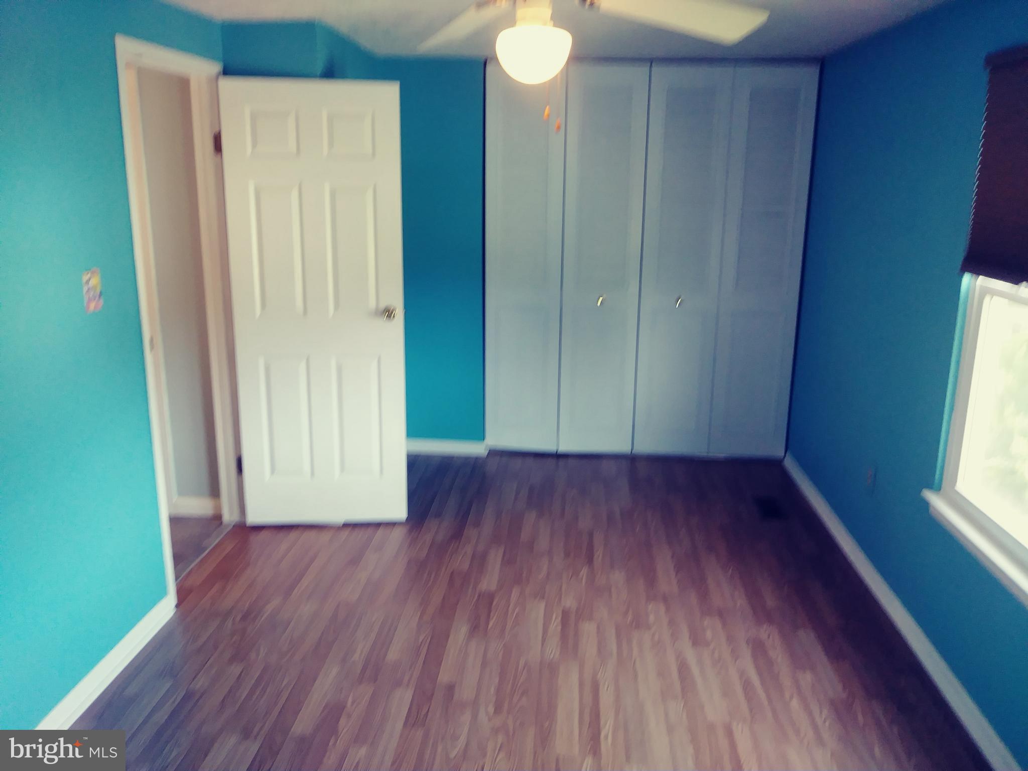 GLEN OAKS - Residential