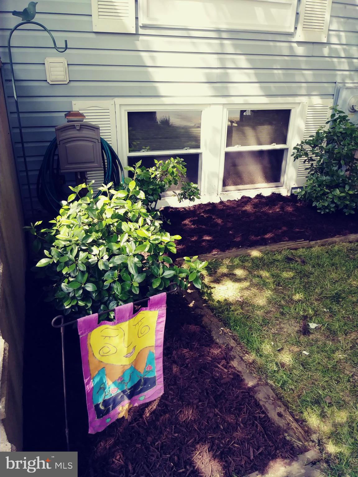 GLEN OAKS - Residential