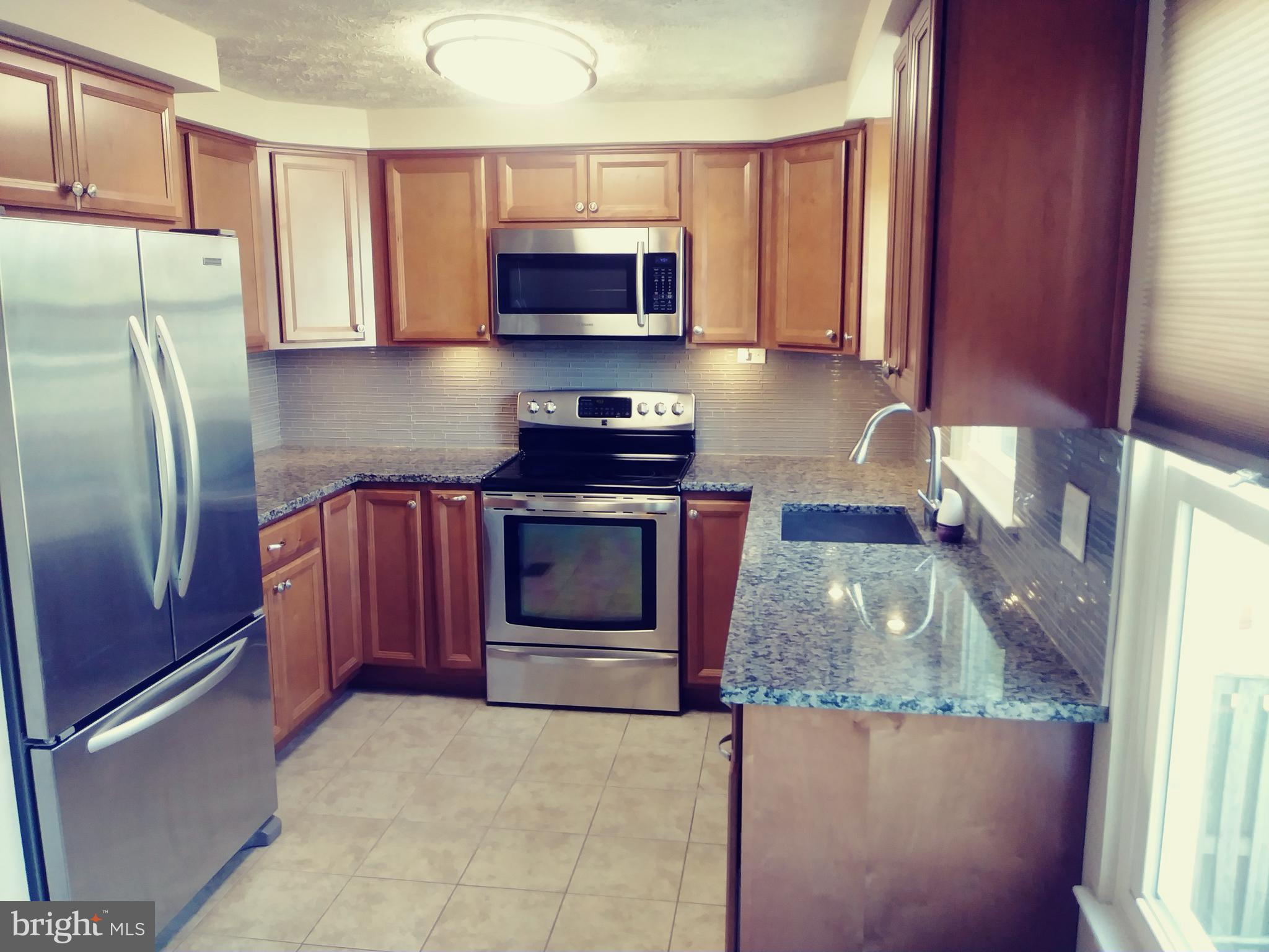 GLEN OAKS - Residential