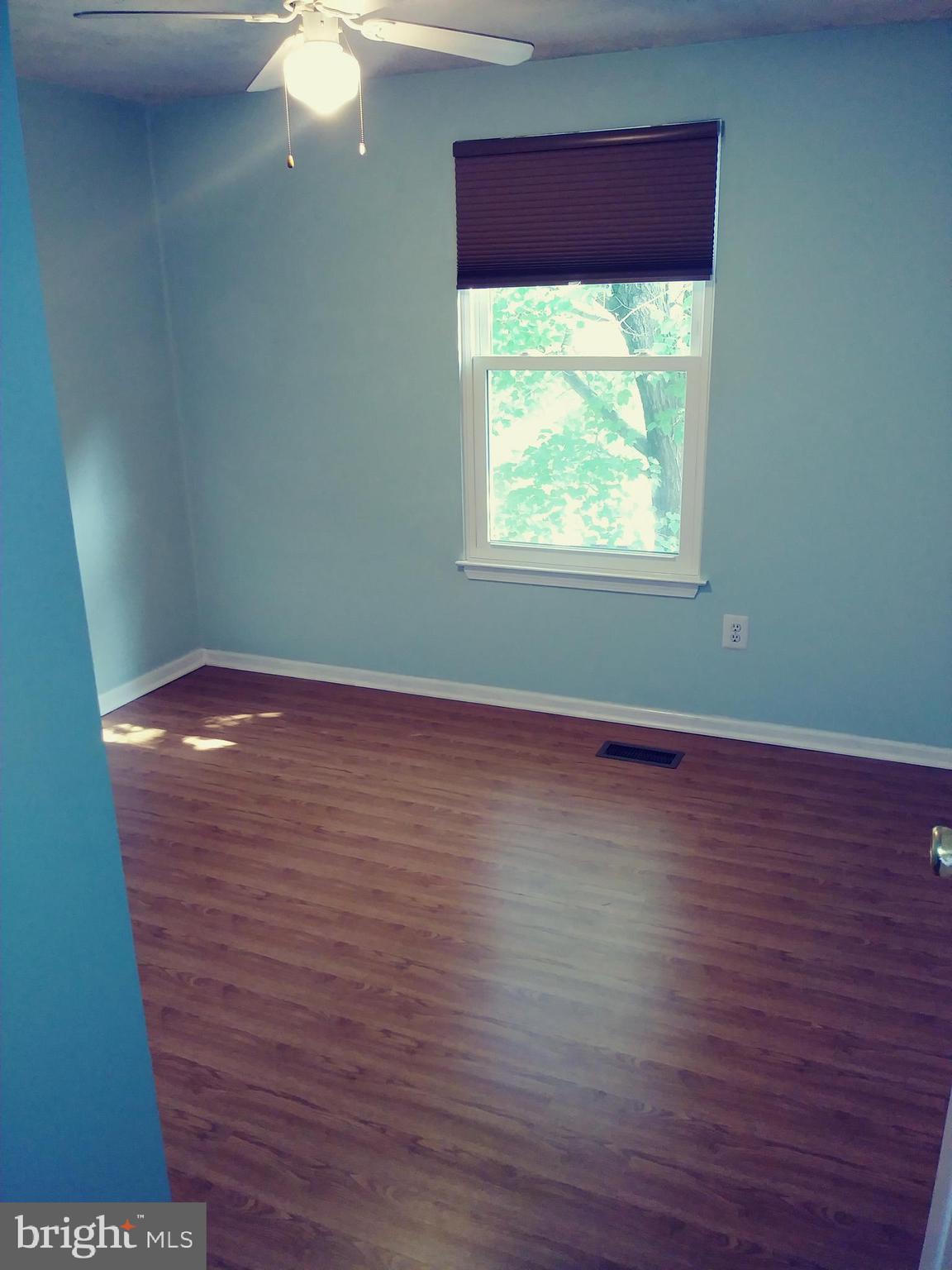 GLEN OAKS - Residential