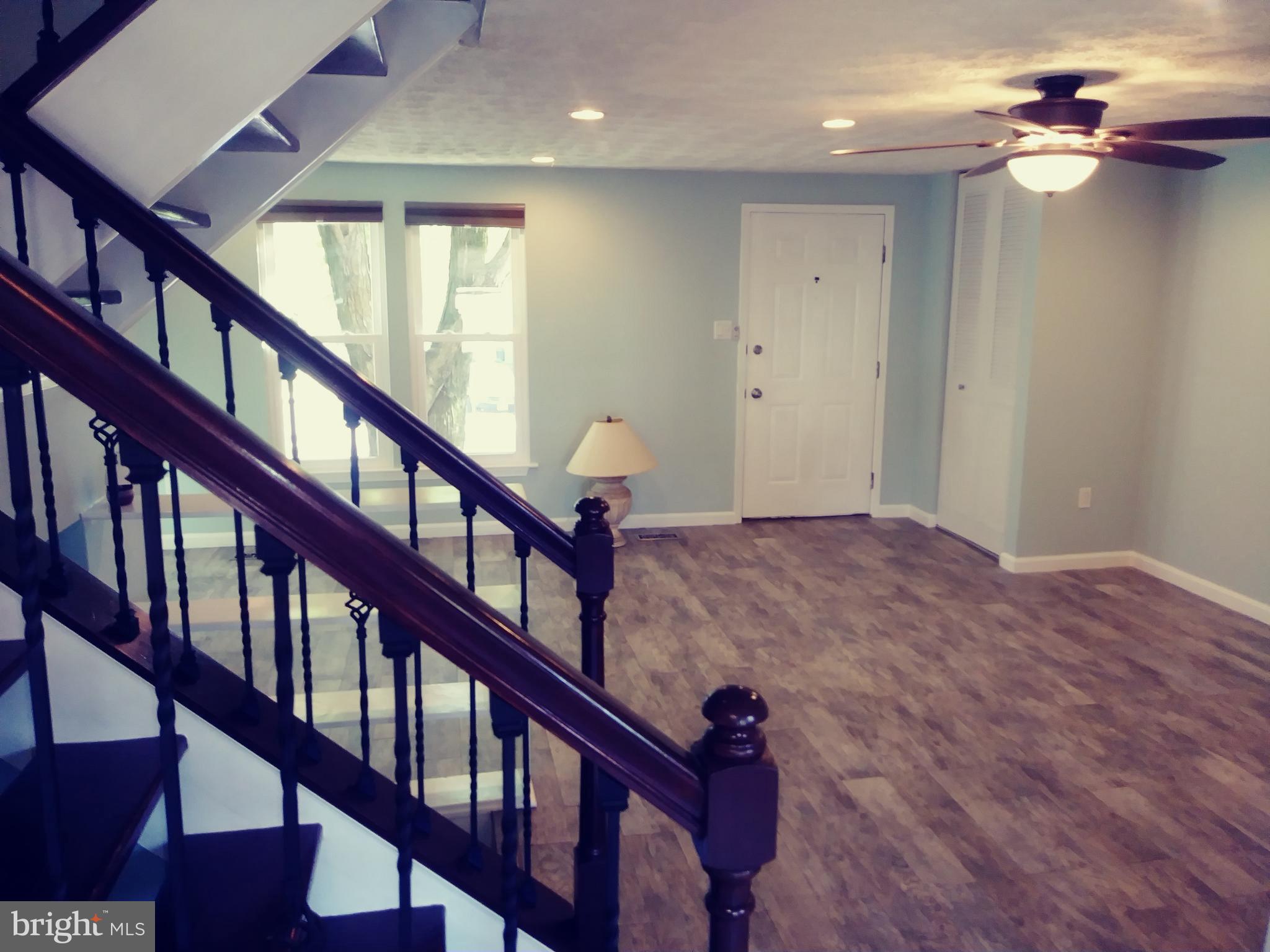 GLEN OAKS - Residential