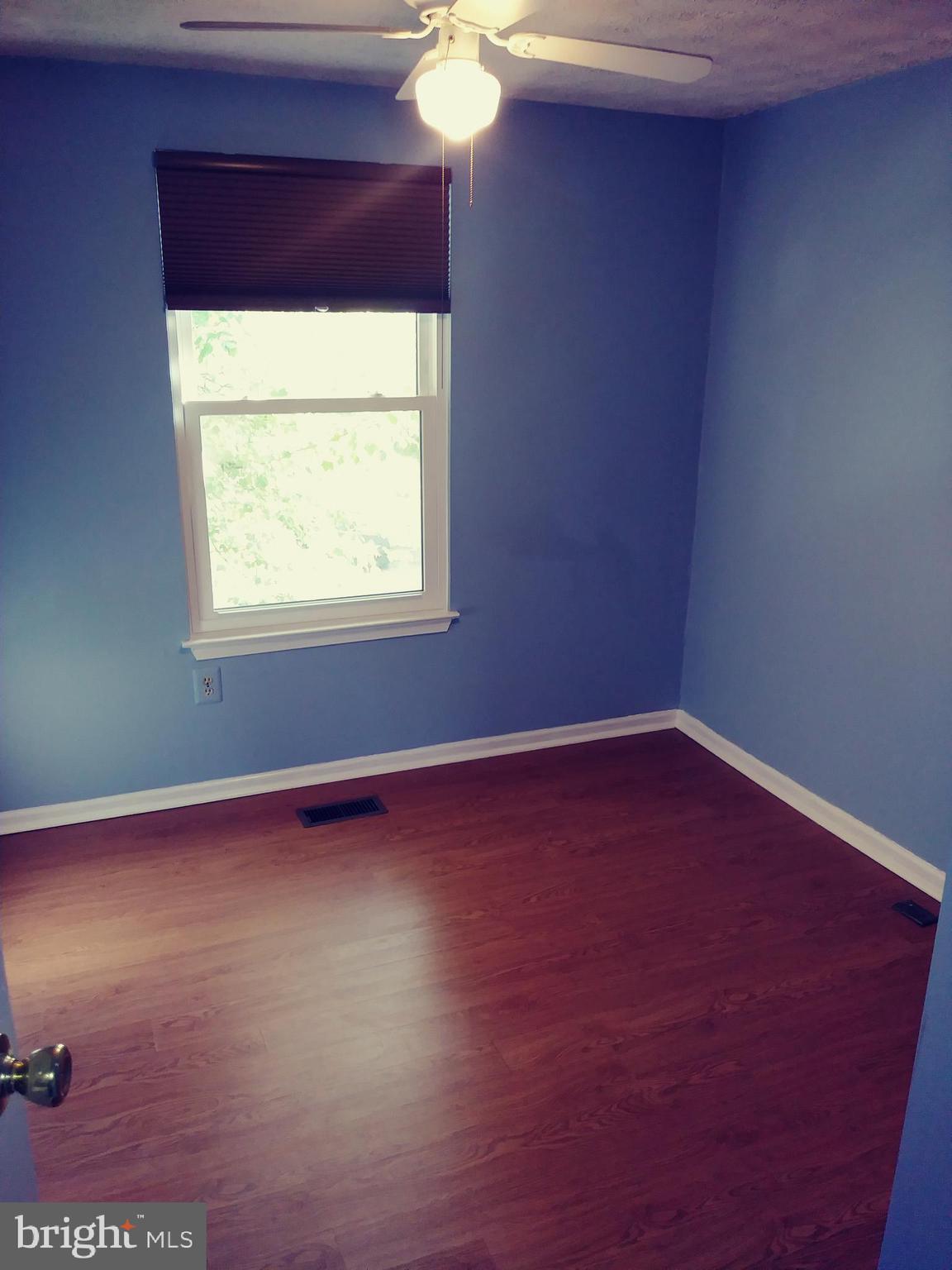 GLEN OAKS - Residential