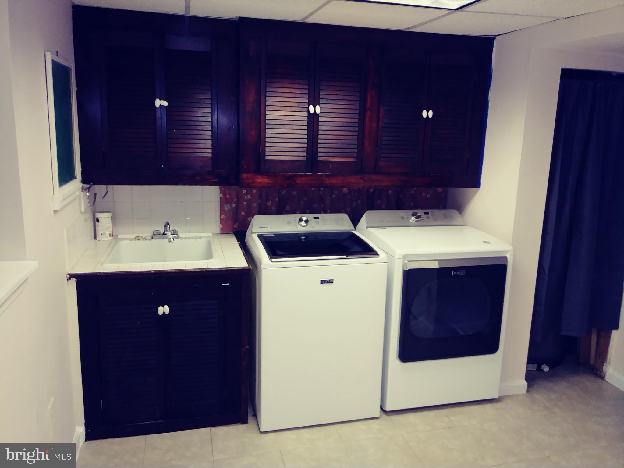 GLEN OAKS - Residential