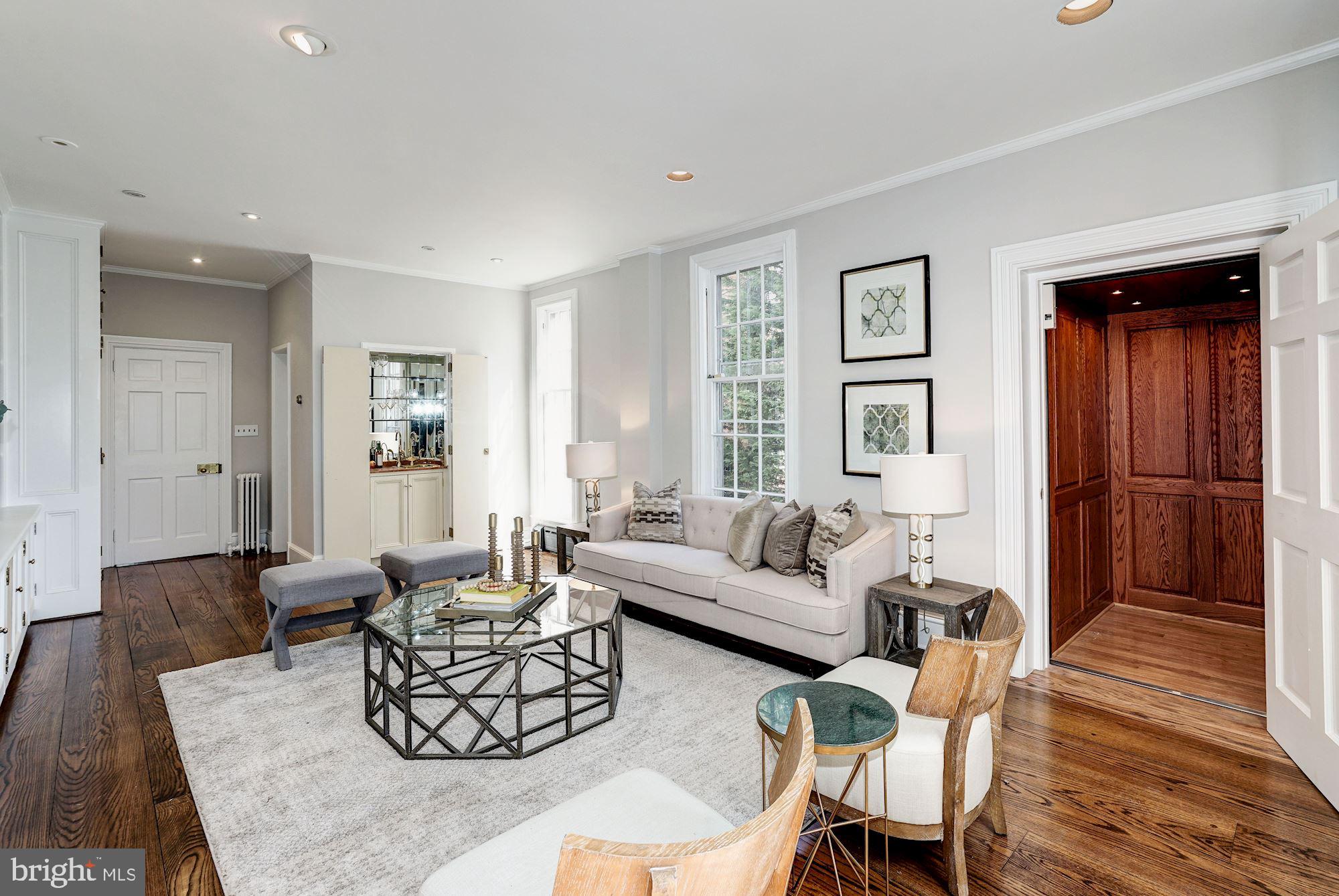 GEORGETOWN - Residential
