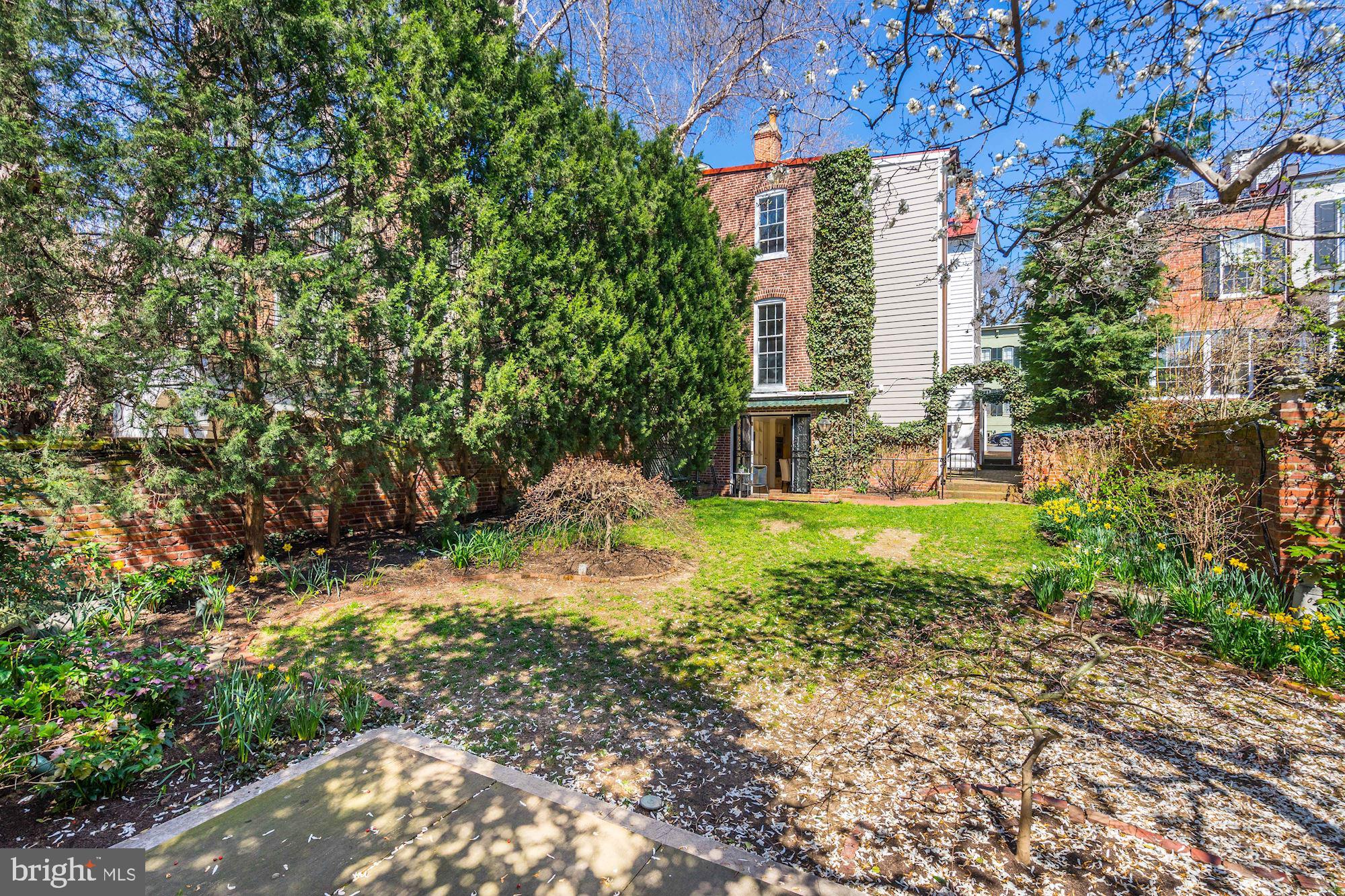 GEORGETOWN - Residential