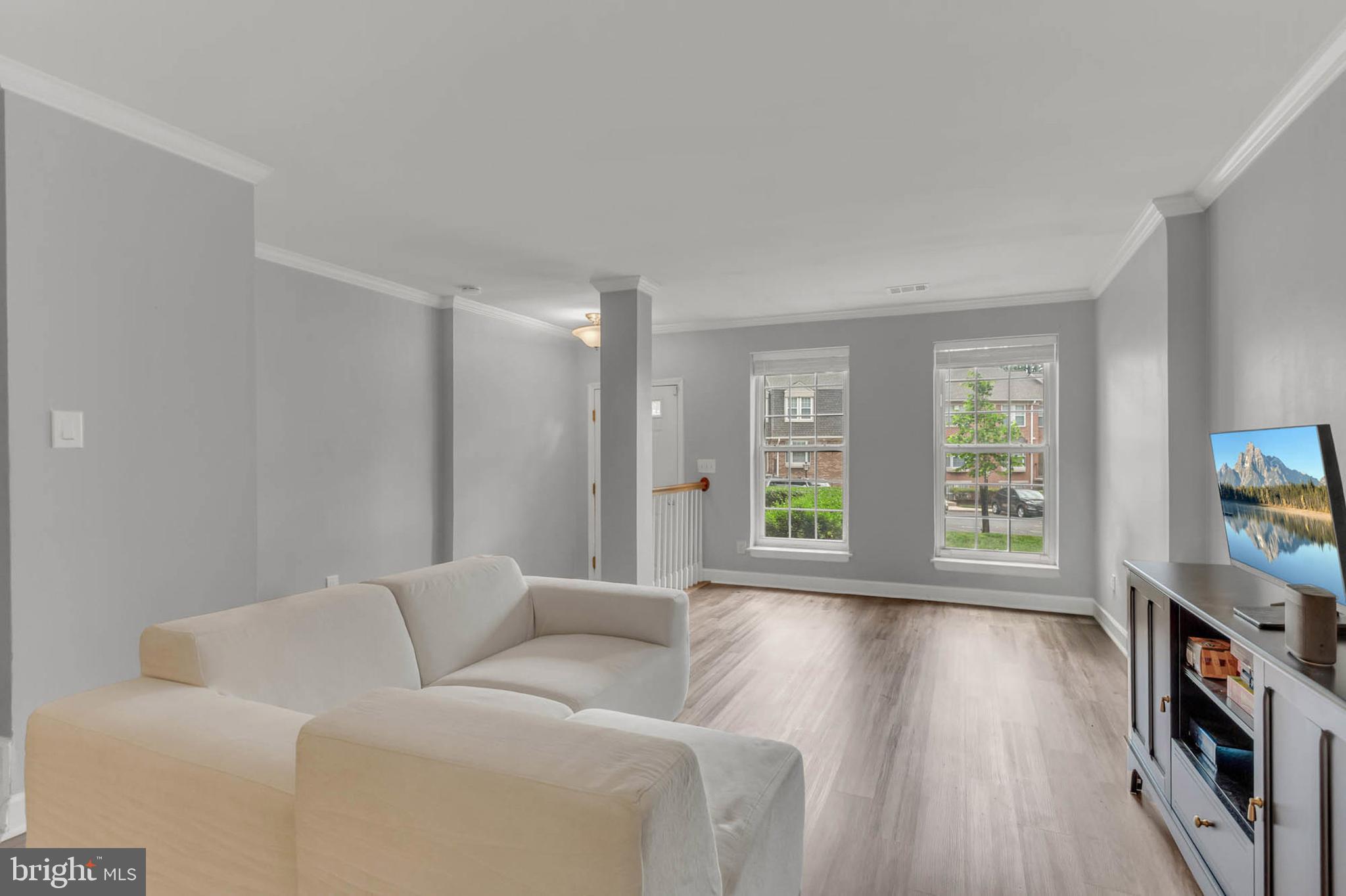 MONTGOMERY CHASE - Residential Lease