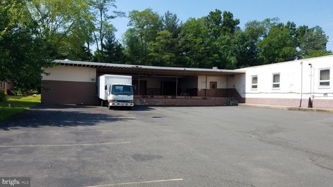 1515 PARKWAY AVENUE EWING NJ 08628
