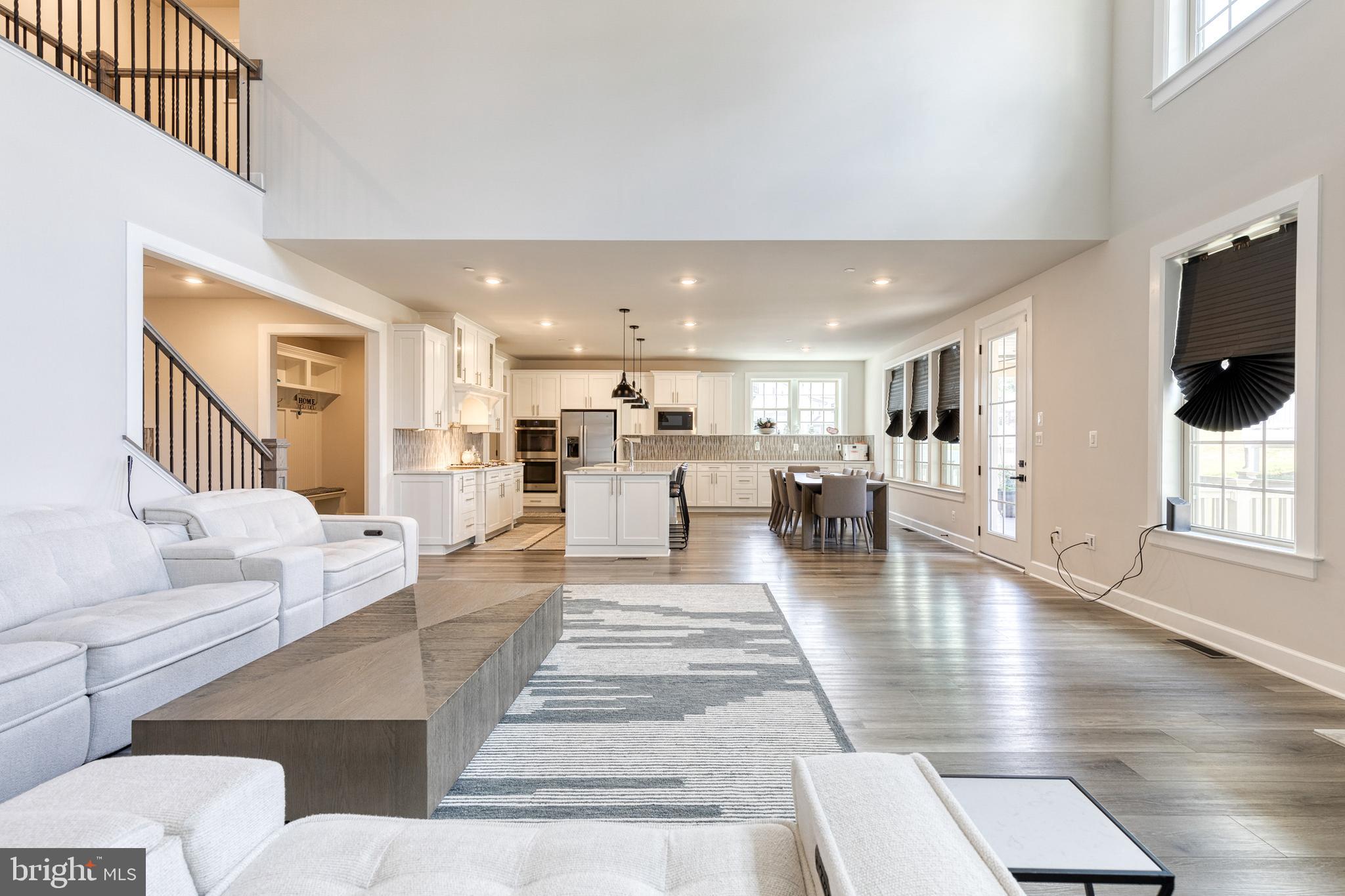 CEDAR CREEK - Residential