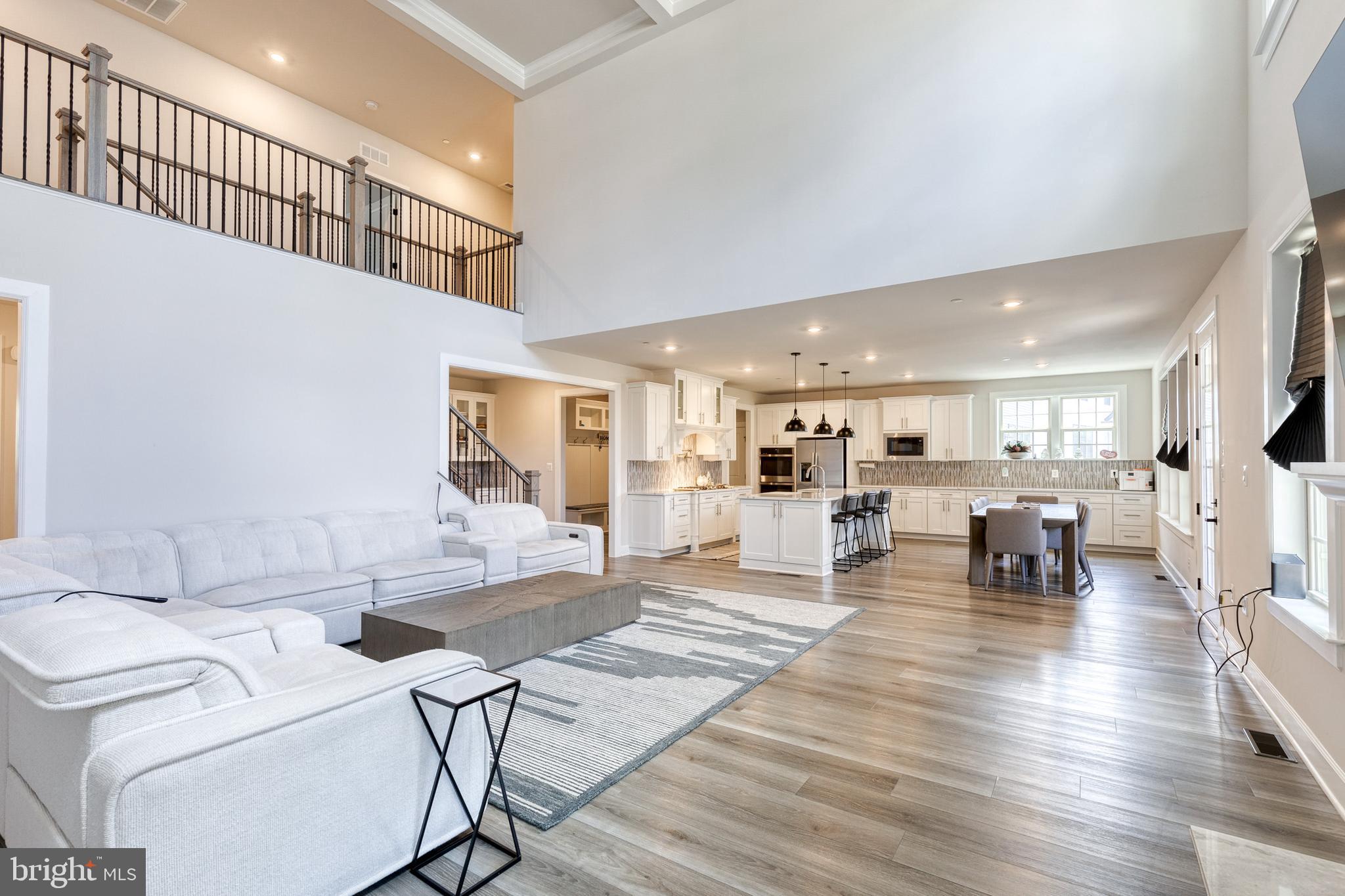 CEDAR CREEK - Residential