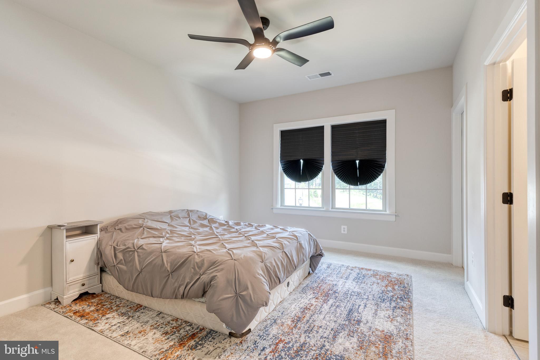 CEDAR CREEK - Residential