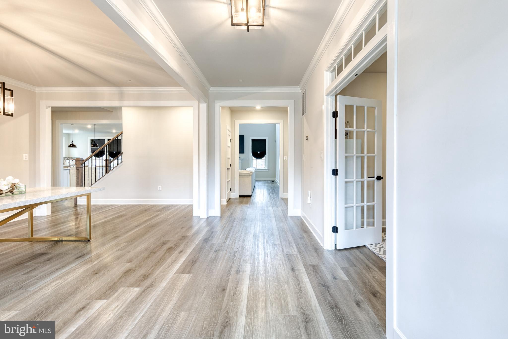 CEDAR CREEK - Residential