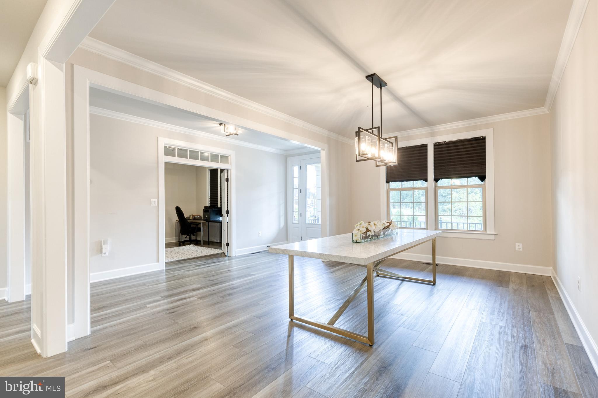 CEDAR CREEK - Residential