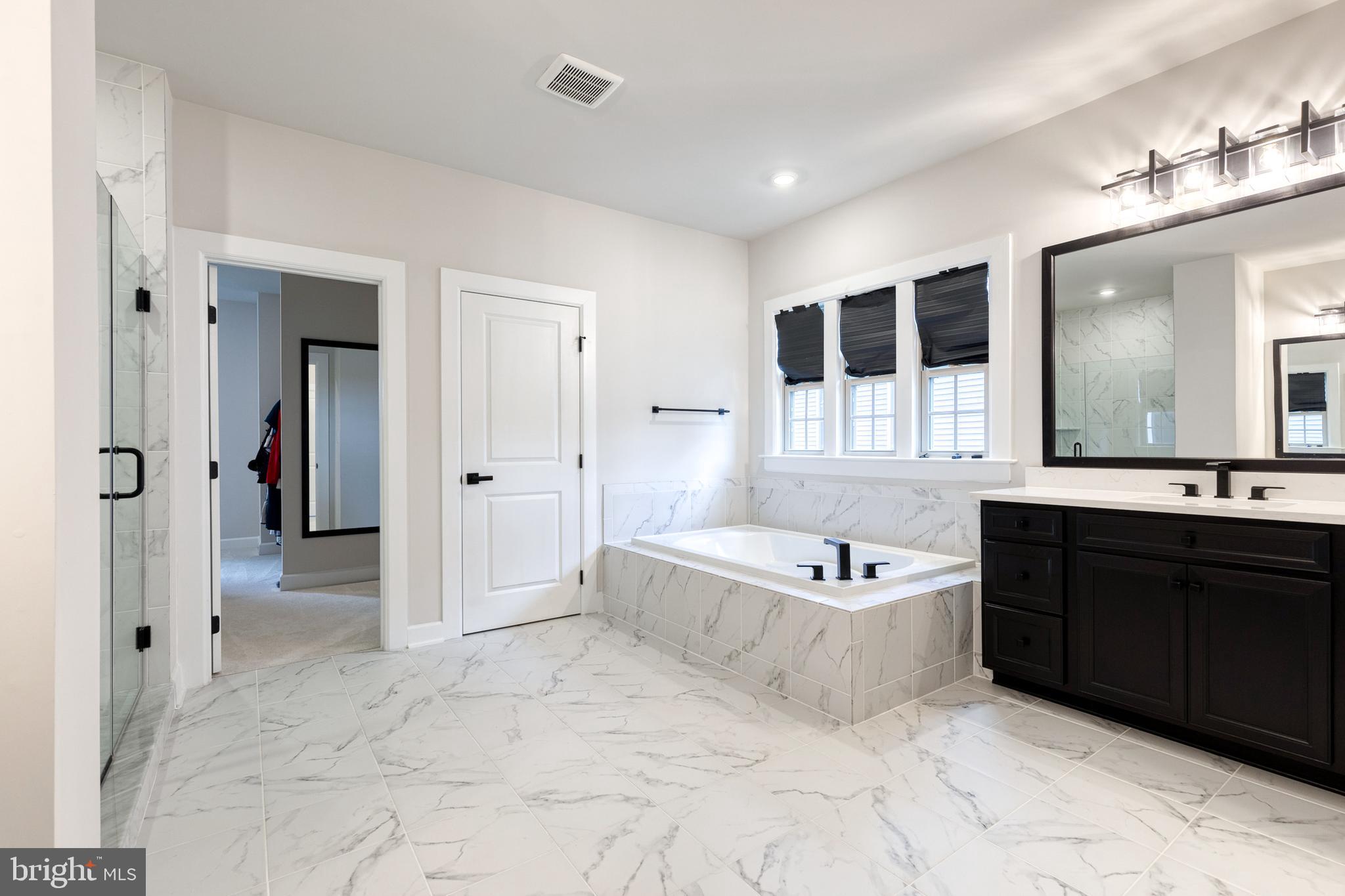 CEDAR CREEK - Residential