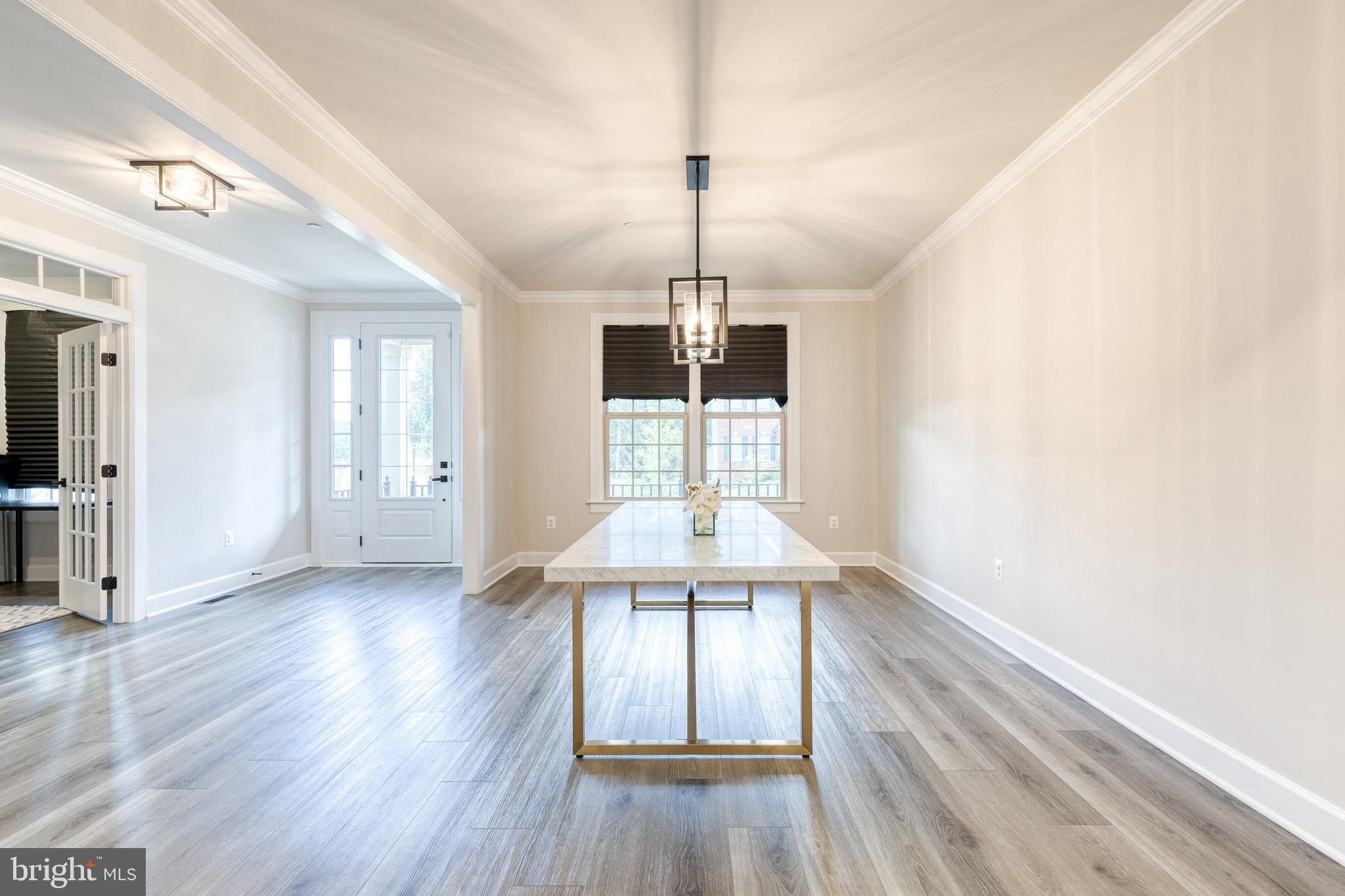 CEDAR CREEK - Residential