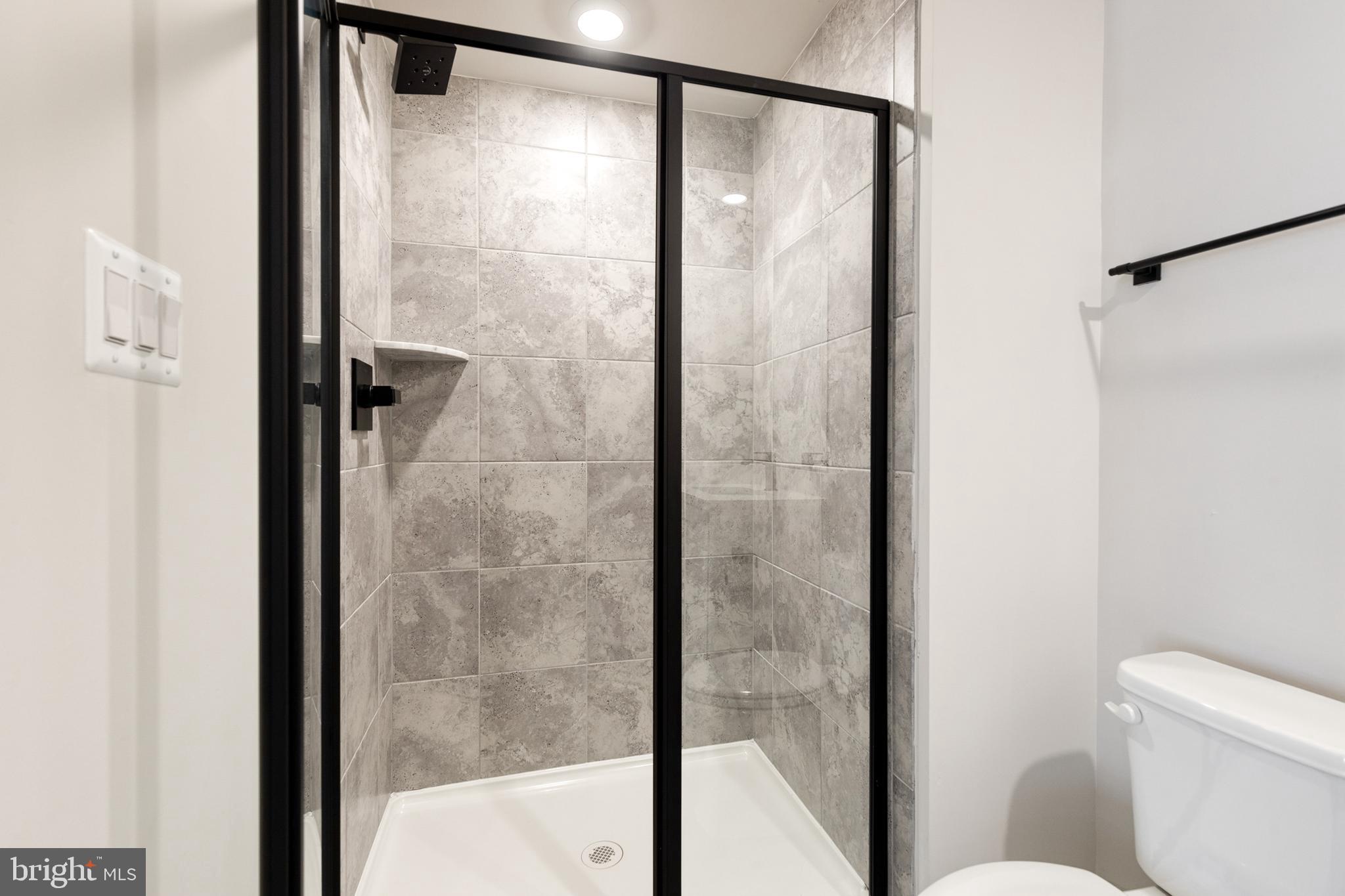 CEDAR CREEK - Residential