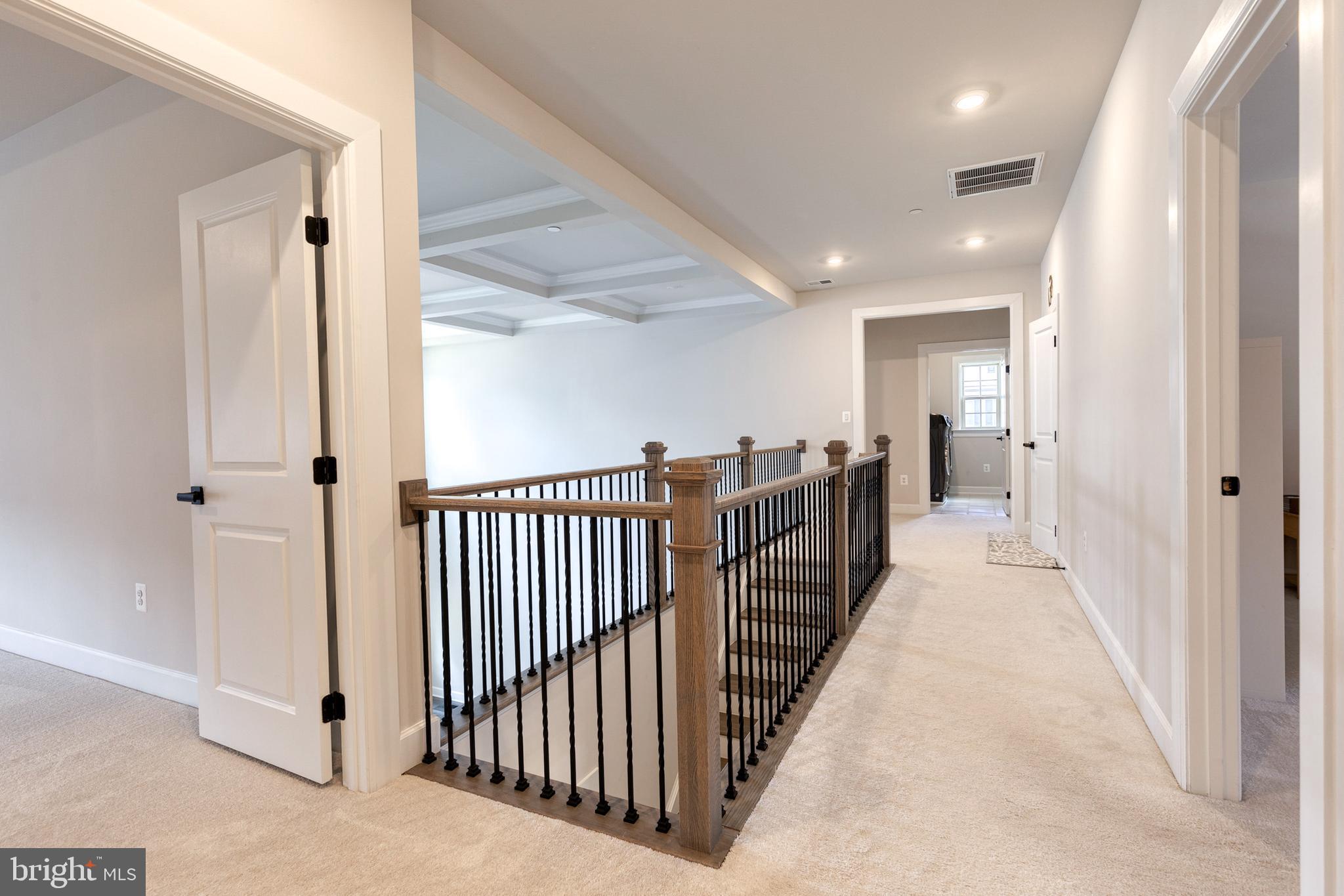 CEDAR CREEK - Residential