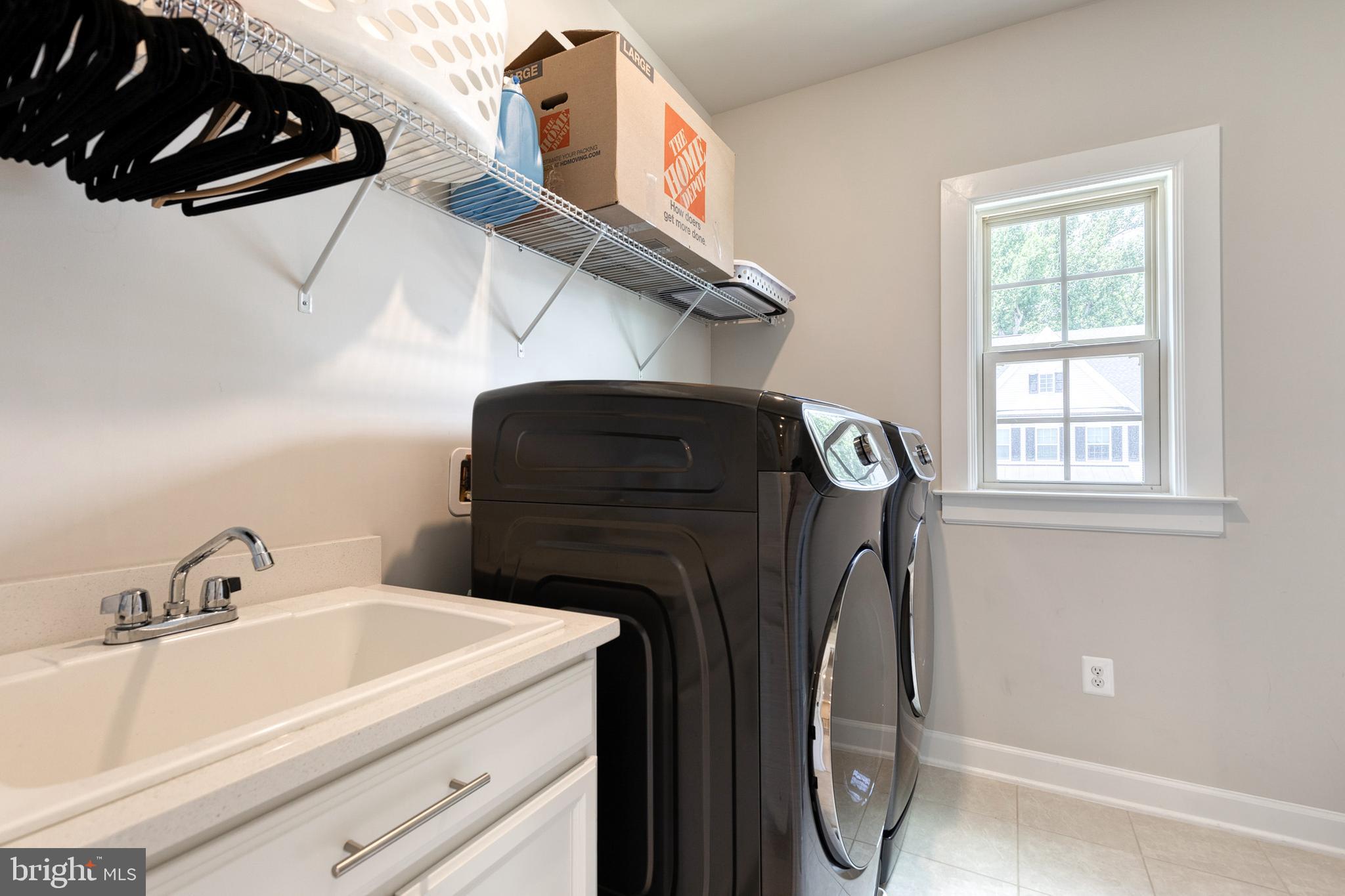 CEDAR CREEK - Residential