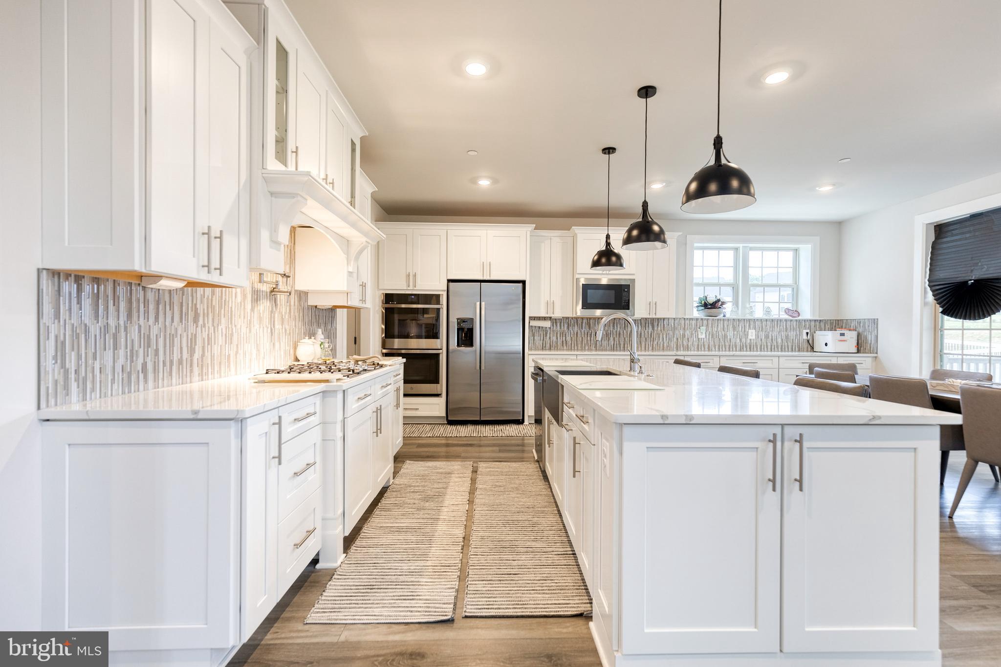 CEDAR CREEK - Residential