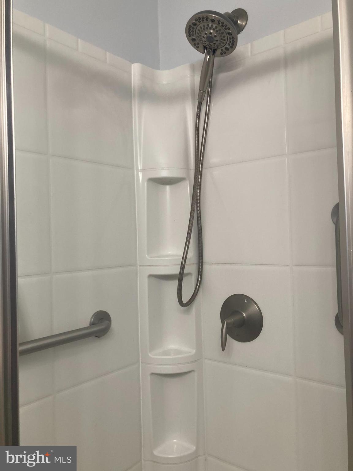 DEVONSHIRE FOREST - Residential