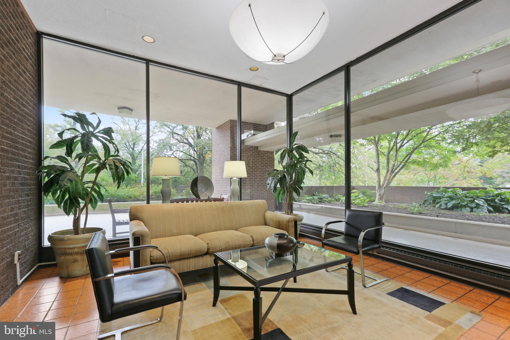 GUILFORD - Residential