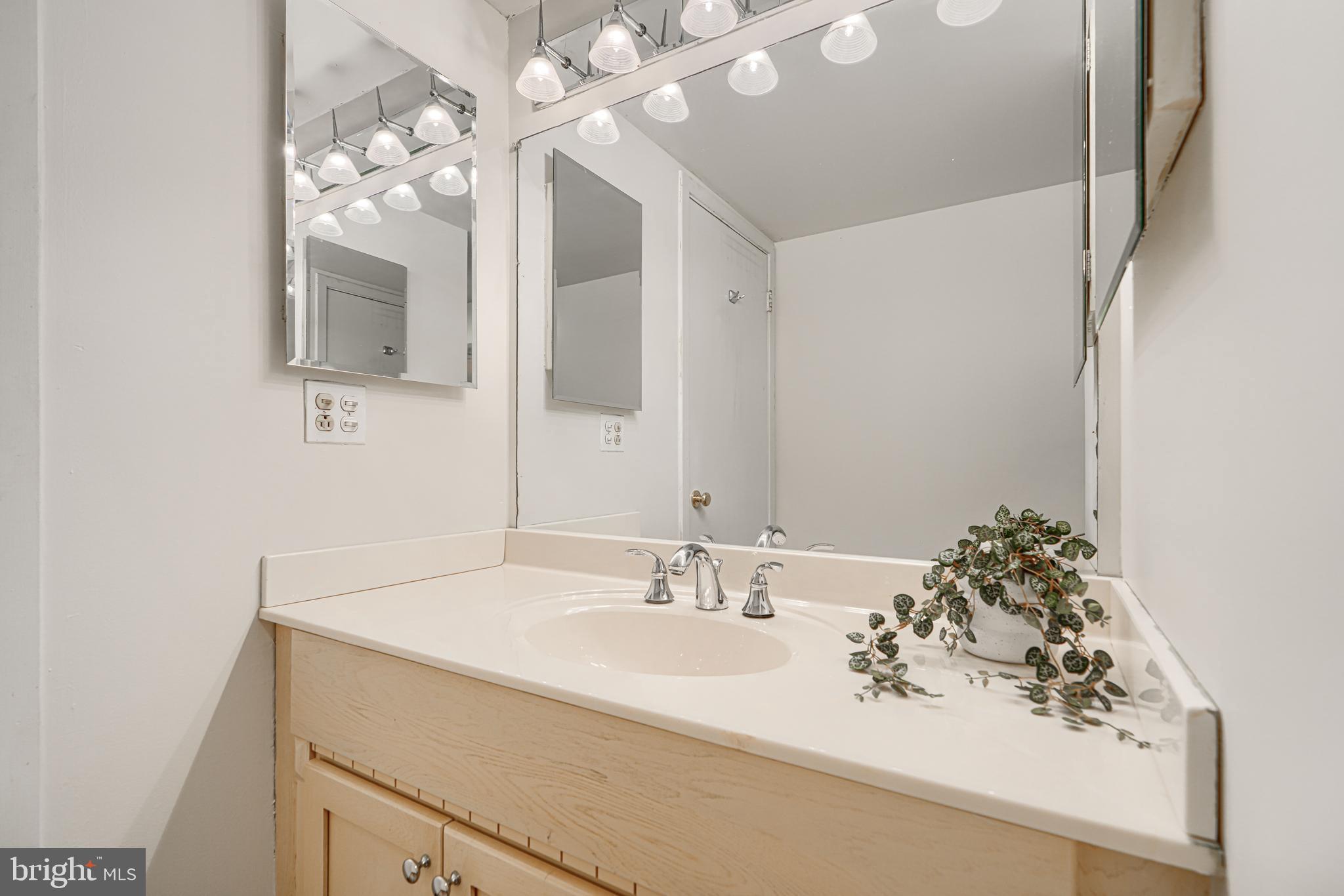 GUILFORD - Residential