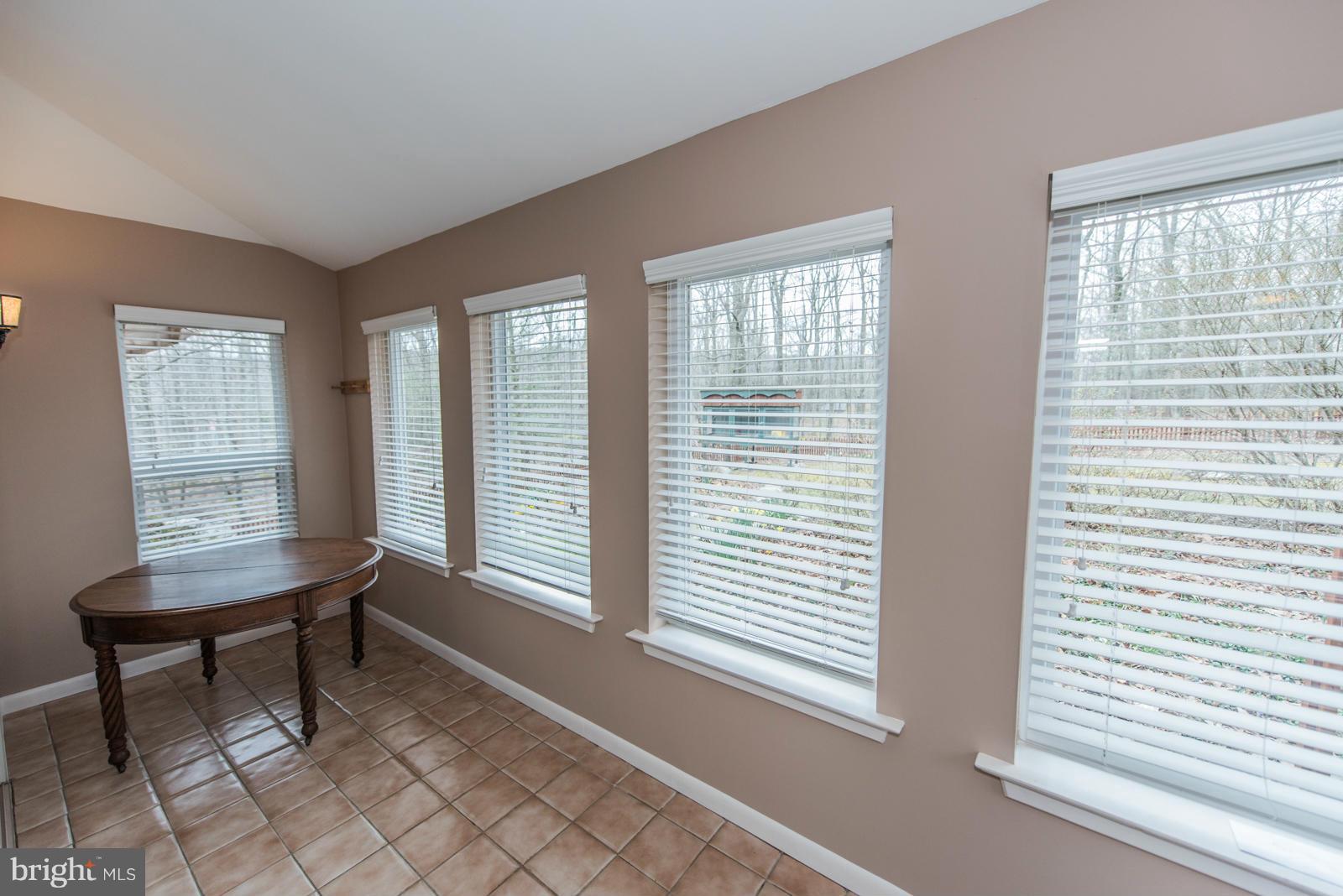 ROCK GAP WOODS - Residential