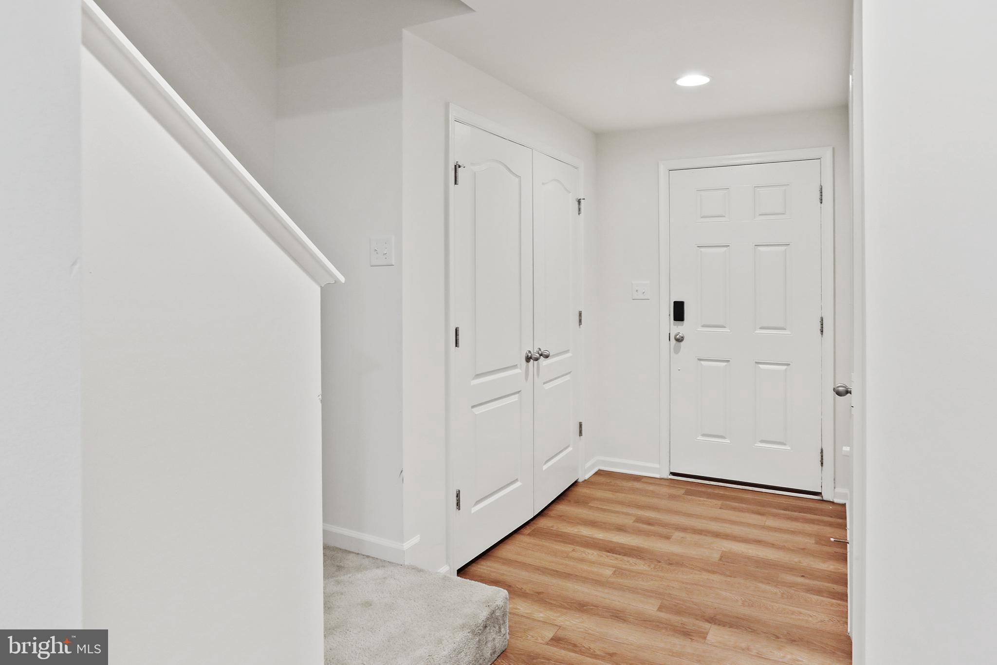 BRIAR RUN - Residential