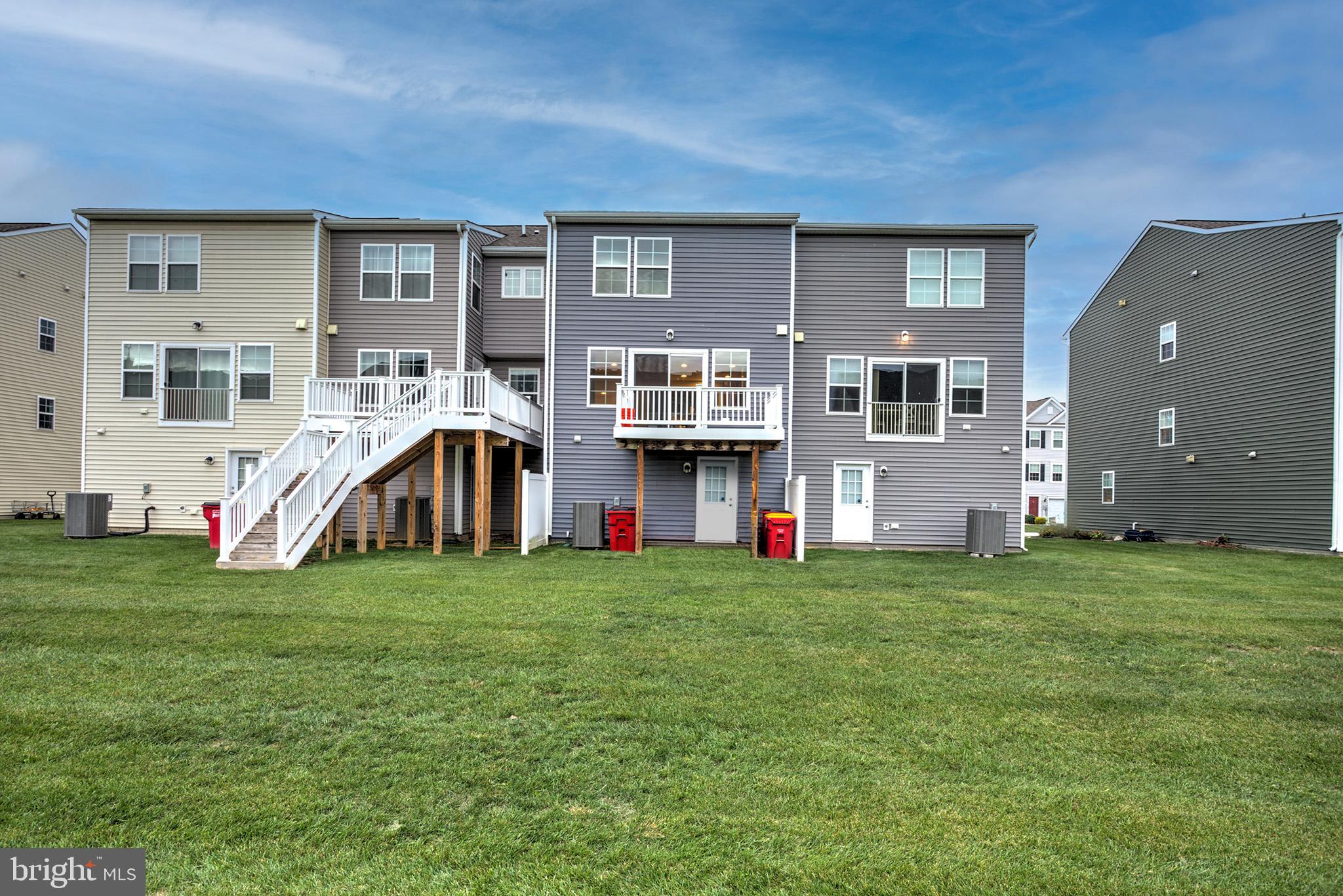 BRIAR RUN - Residential