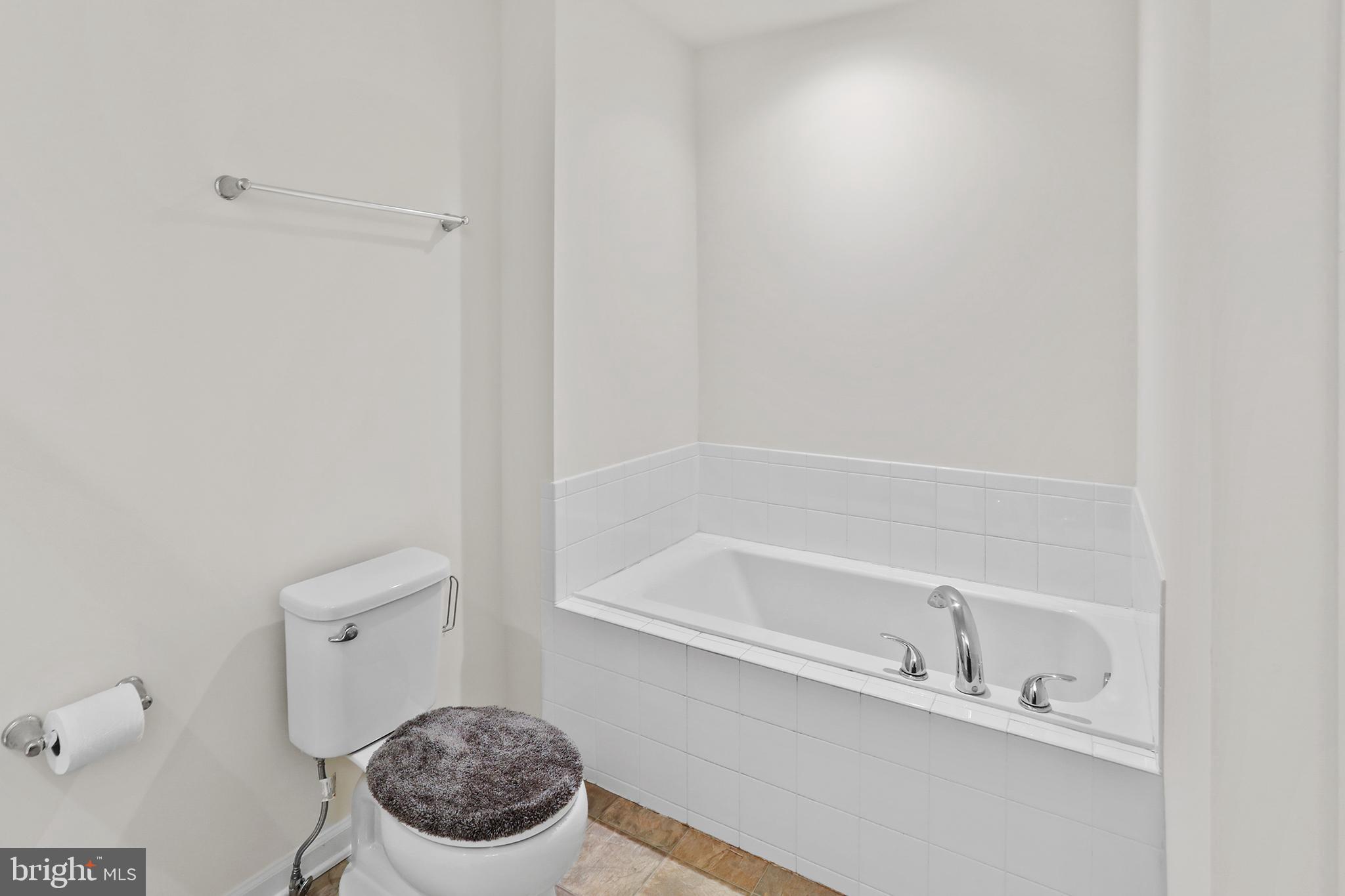 BRIAR RUN - Residential