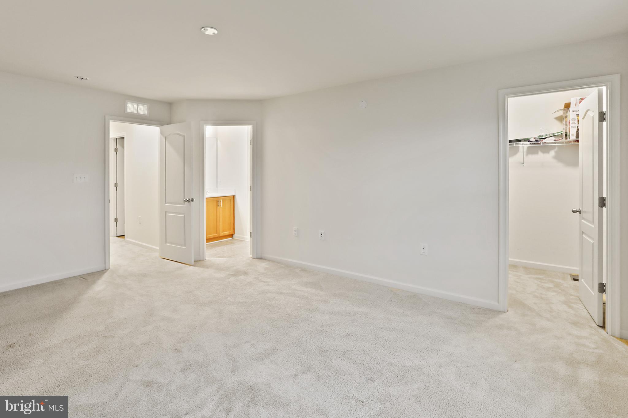 BRIAR RUN - Residential