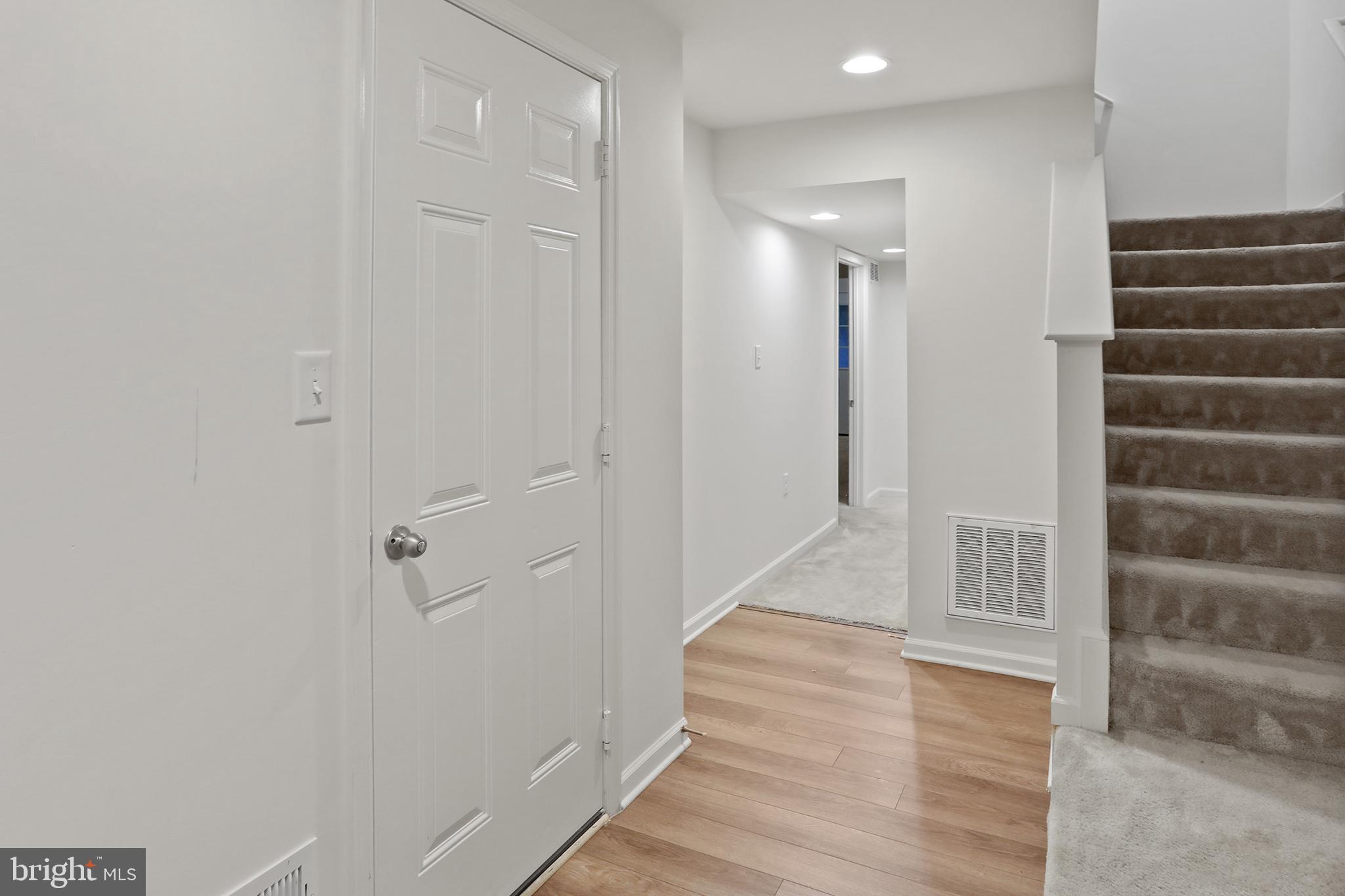 BRIAR RUN - Residential