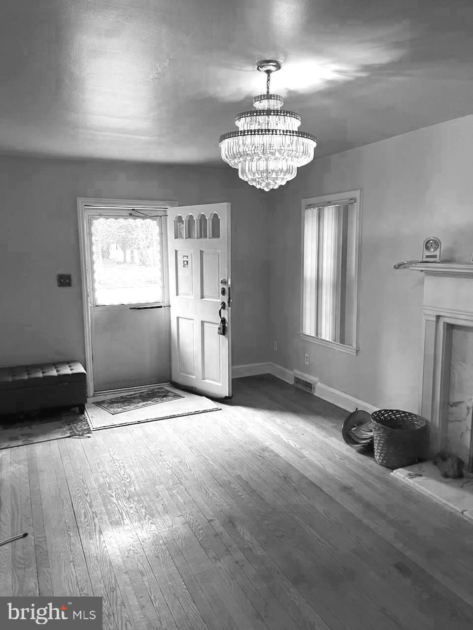 OWINGS MILLS - Residential