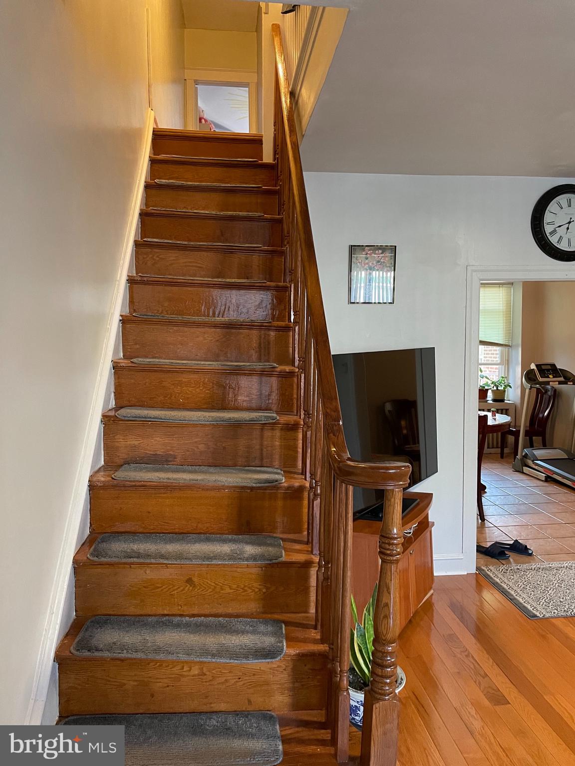 MAYFAIR - Residential