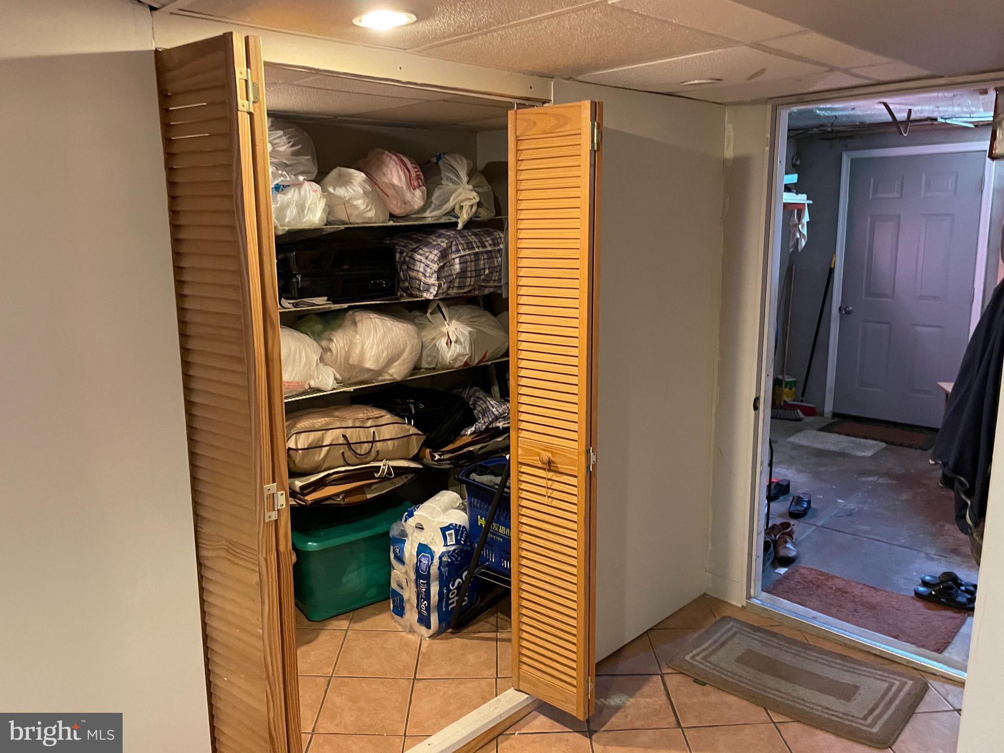 MAYFAIR - Residential