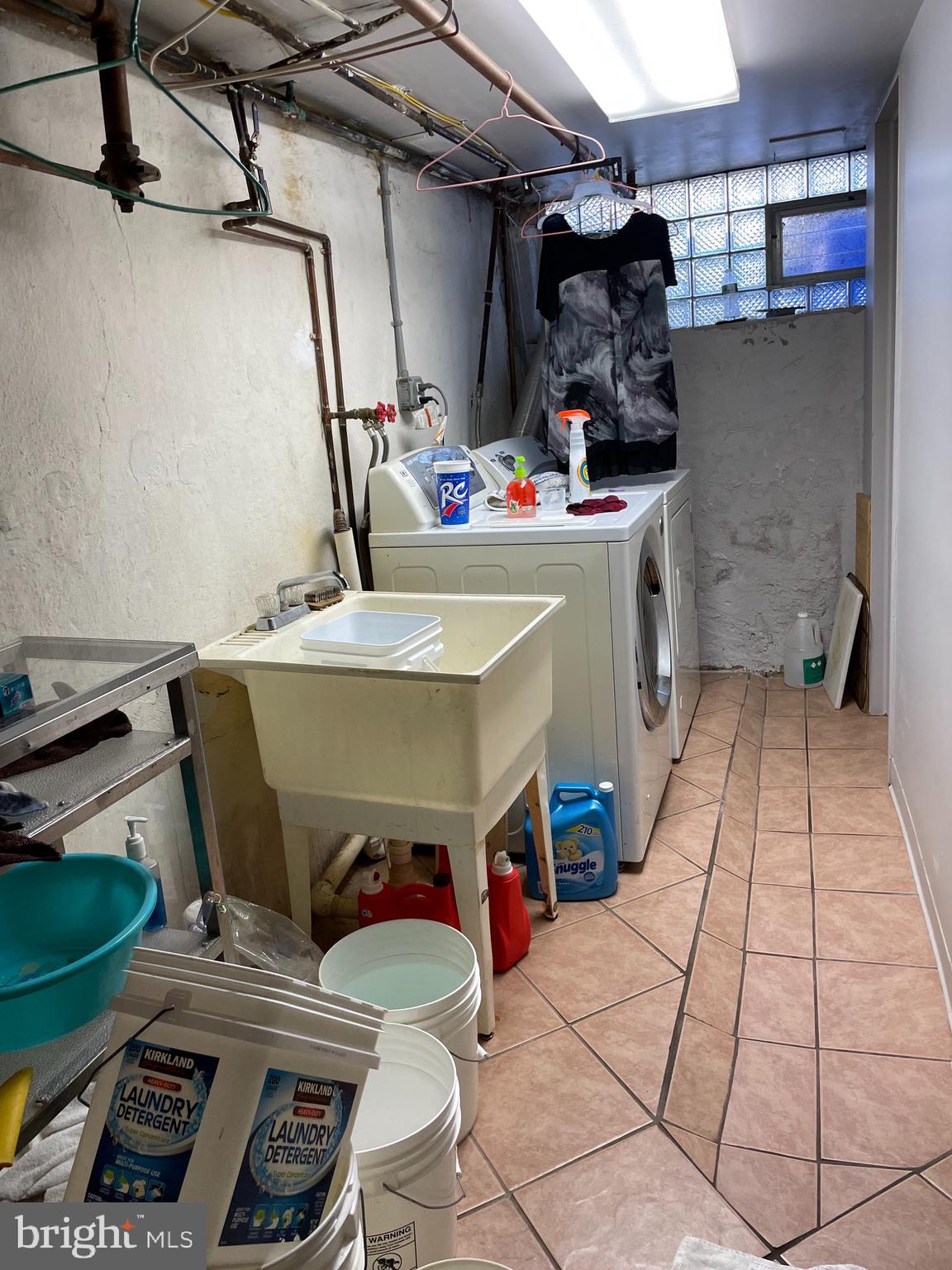 MAYFAIR - Residential