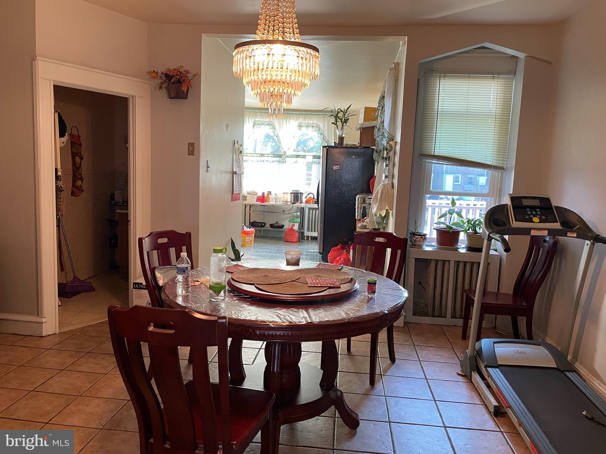 MAYFAIR - Residential