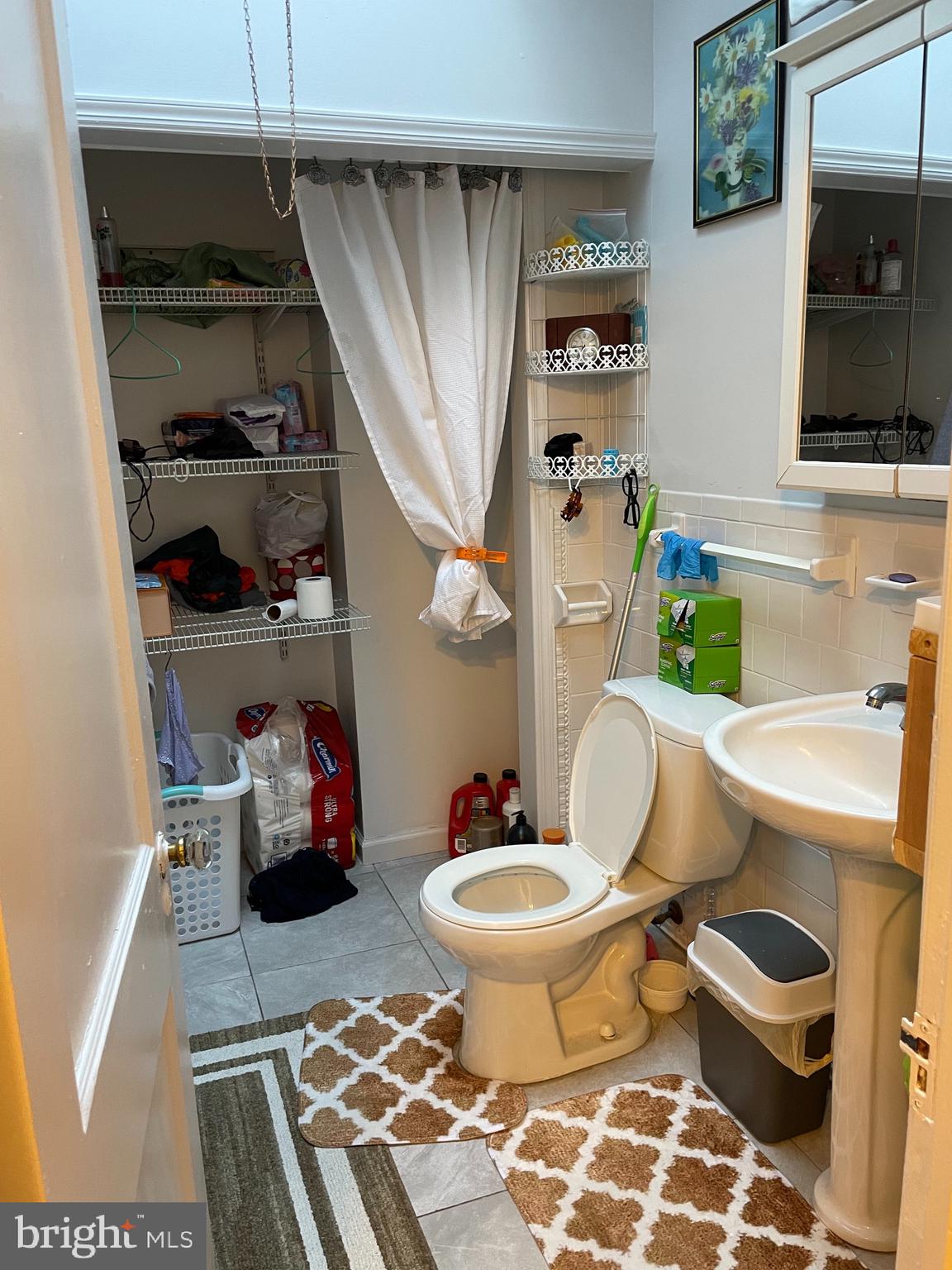 MAYFAIR - Residential