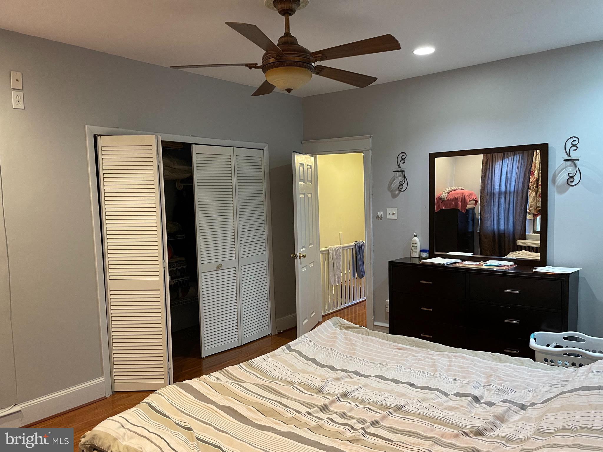 MAYFAIR - Residential