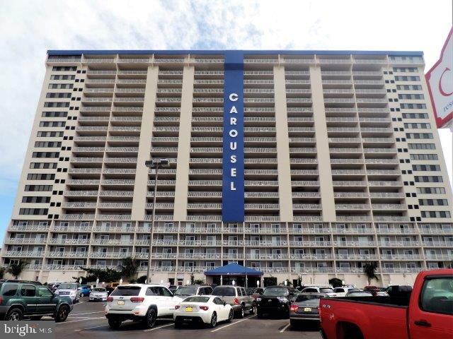 Beautiful Updated Ocean Front 3 Bedroom Unit with huge Ocean Front Balcony and Bayside Balcony. Building Amenities include: Ice Rink, Inside Pool, Out Side Pool, Fitness Room, Restaurant. Close to Shopping Mall and Other Eating Establishments. Fantastic Ocean Front Sundeck with amenities. Beautiful Large Beach. FANTASTIC RENTAL INCOME 2019 Gross $47,124.43./ 2018 54,324.86
