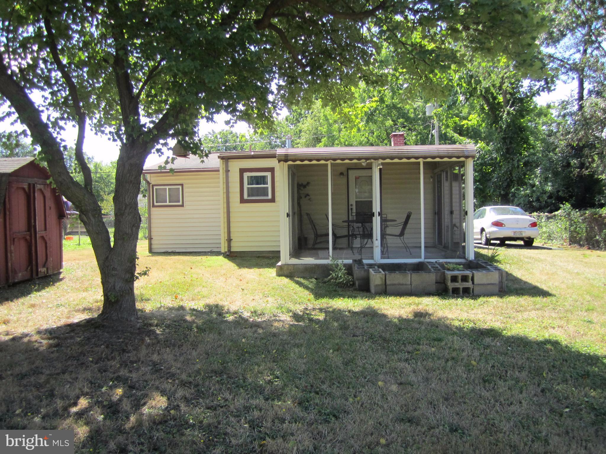 GLEN GARDENS - Residential