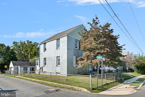 Photo of 1300 Cypress Avenue, WILMINGTON, DE 19805 (MLS # DENC2089862)